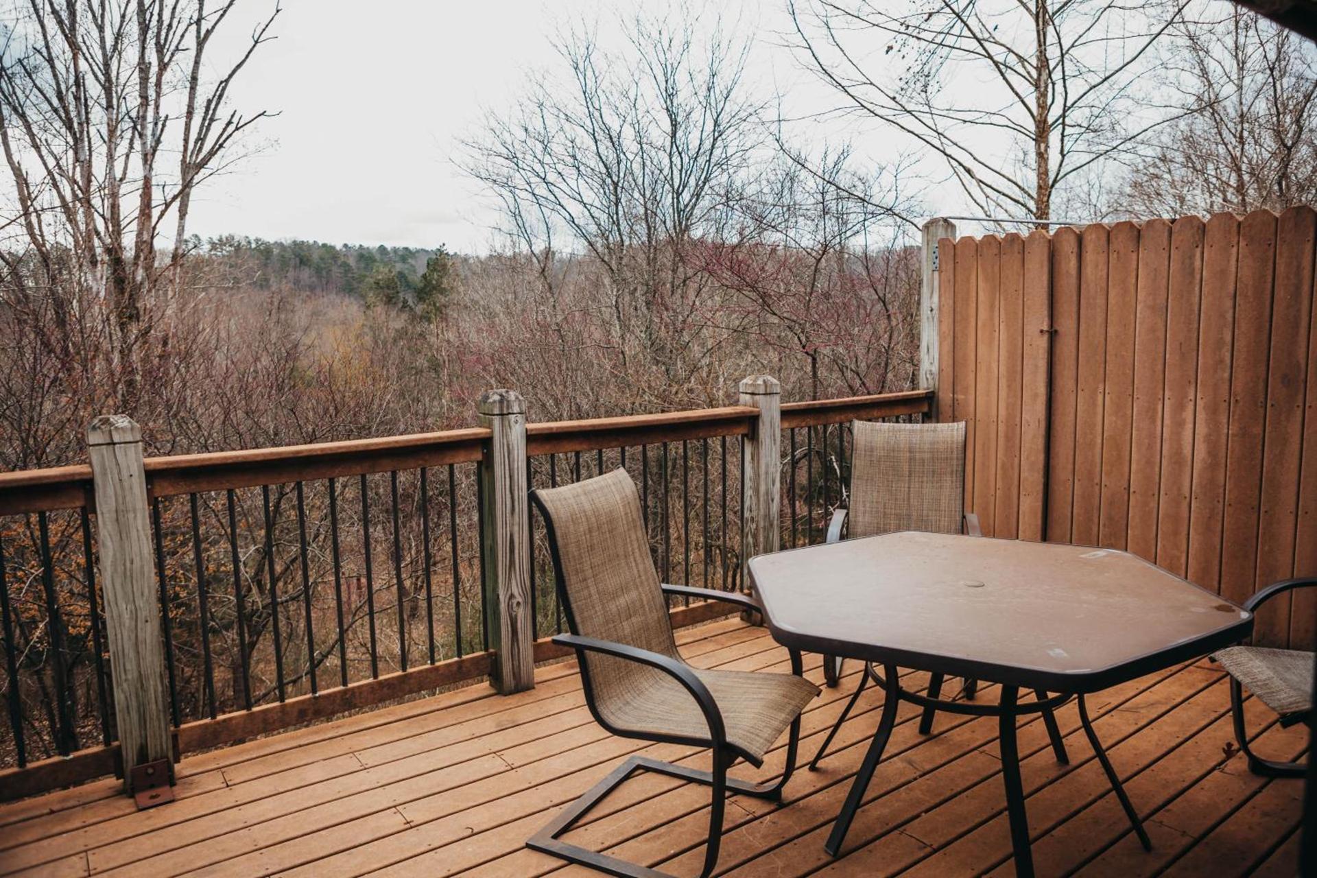 Montauk Lodge photo 21