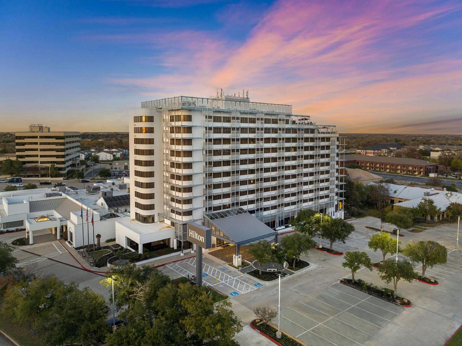 Hilton College Station & Conference Center photo 1