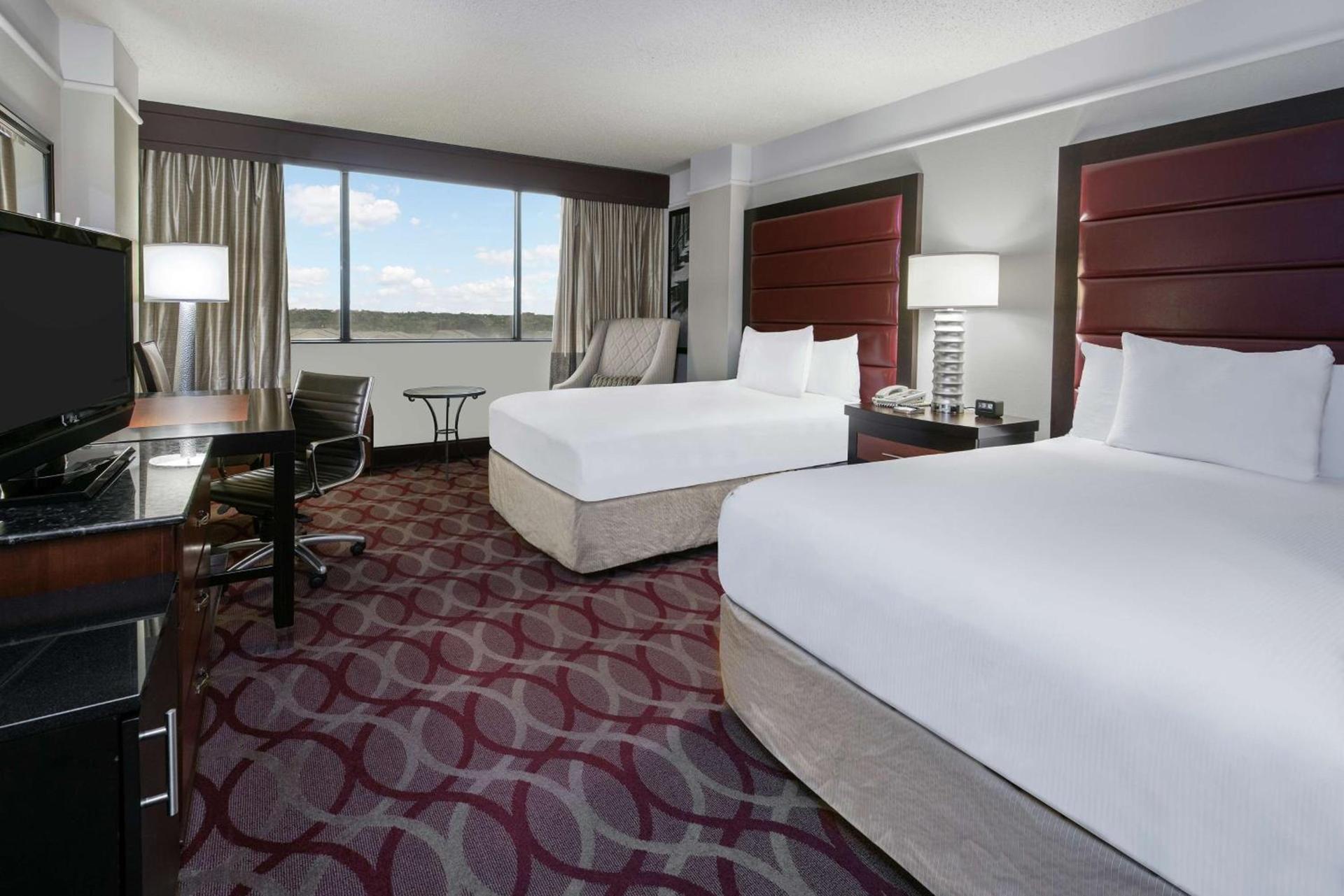Hilton College Station & Conference Center photo 20