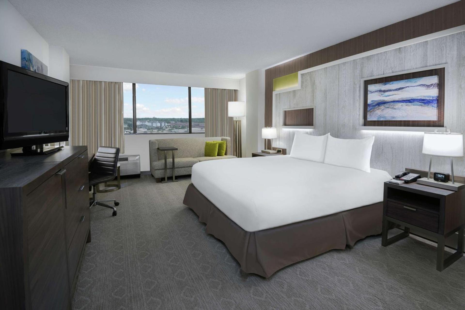Hilton College Station & Conference Center photo 32
