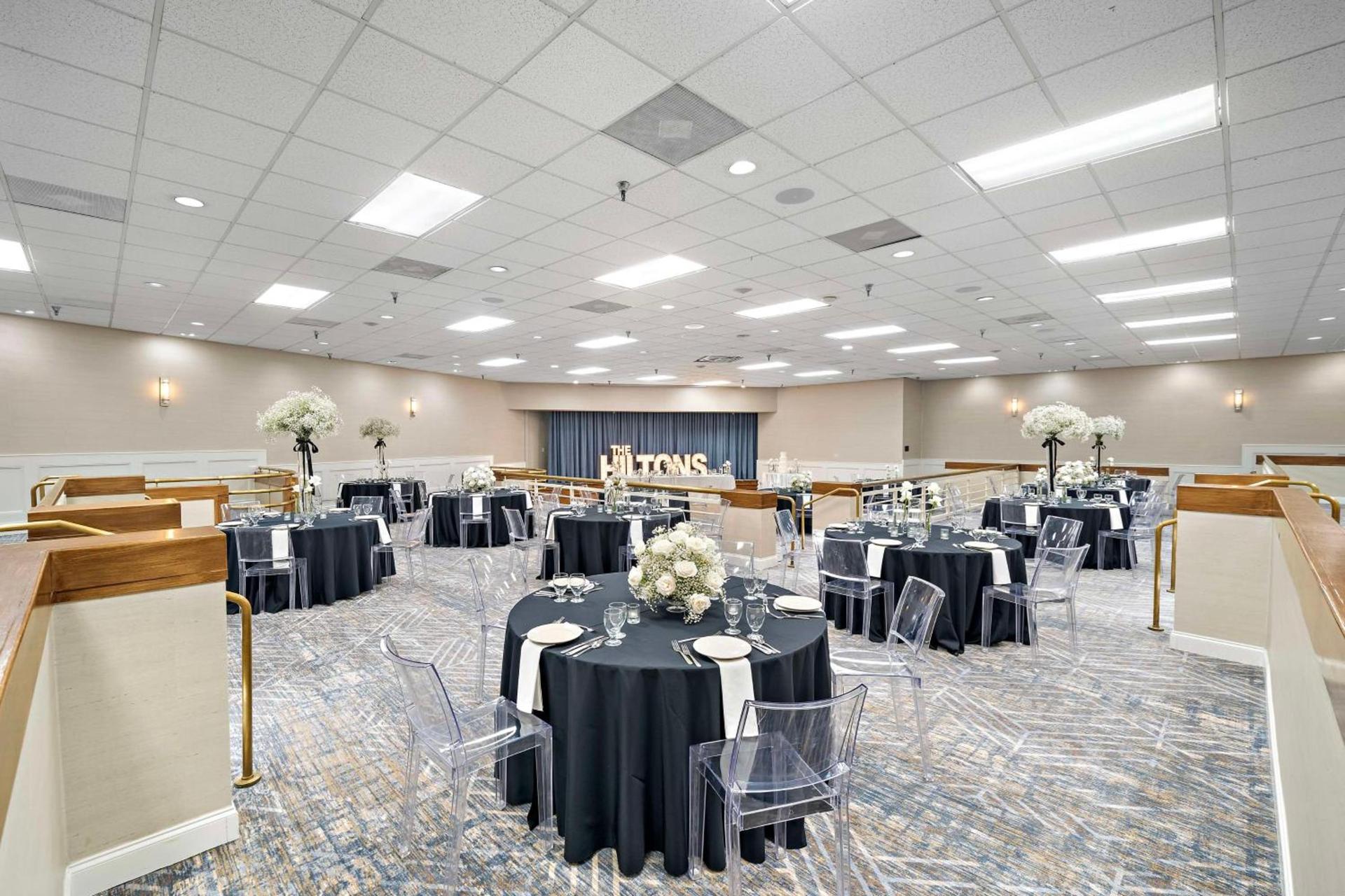 Hilton College Station & Conference Center photo 43