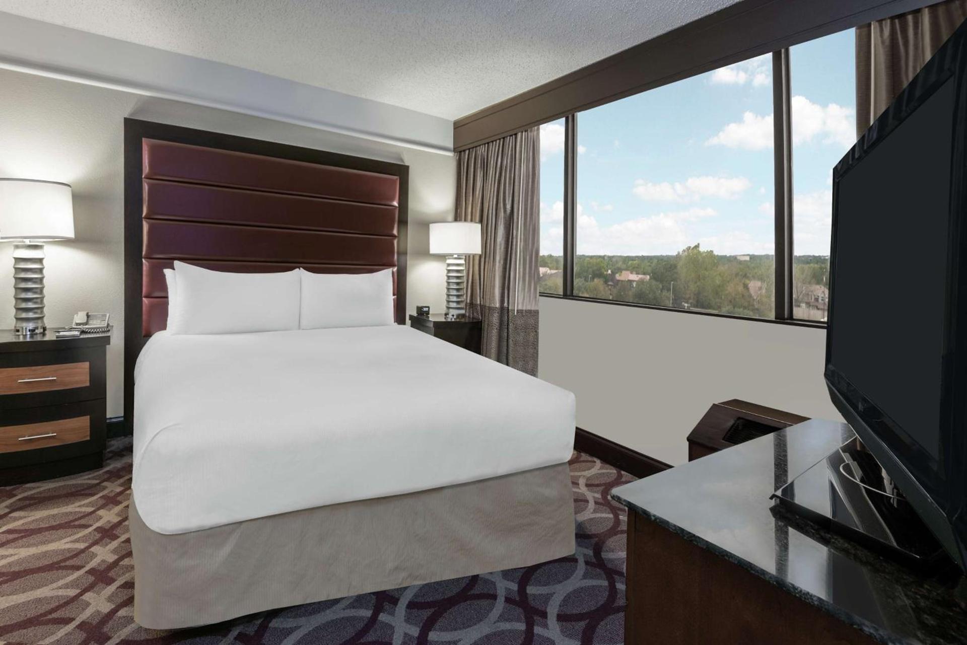 Hilton College Station & Conference Center photo 61