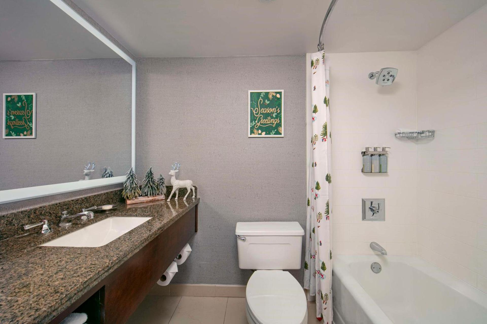 Sonesta Charlotte Lower South End photo 10