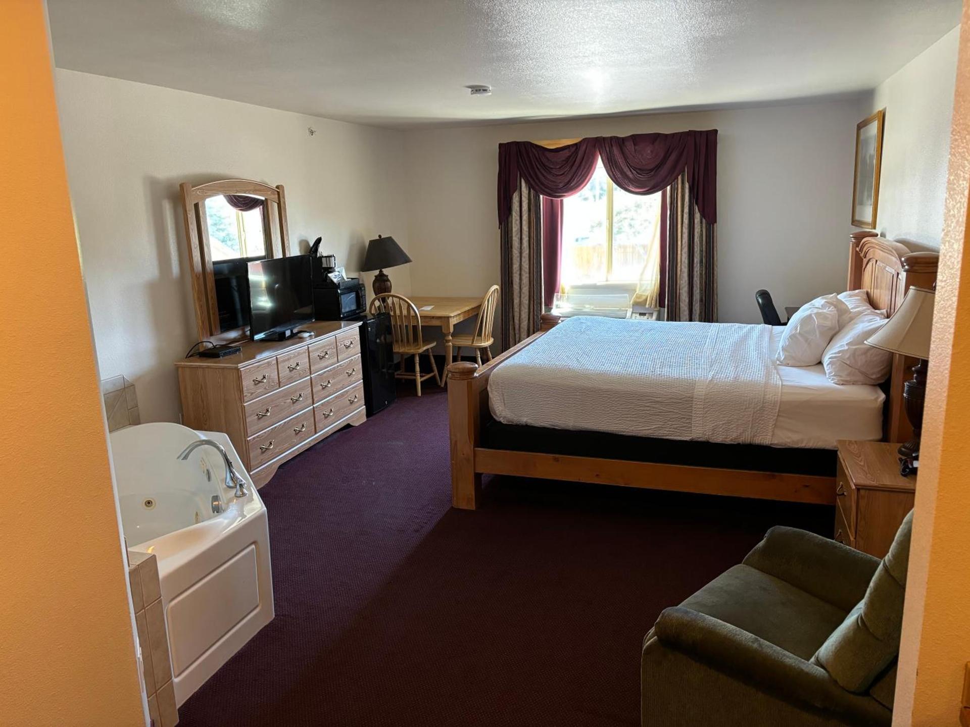 Super 8 by Wyndham Rexburg photo 28