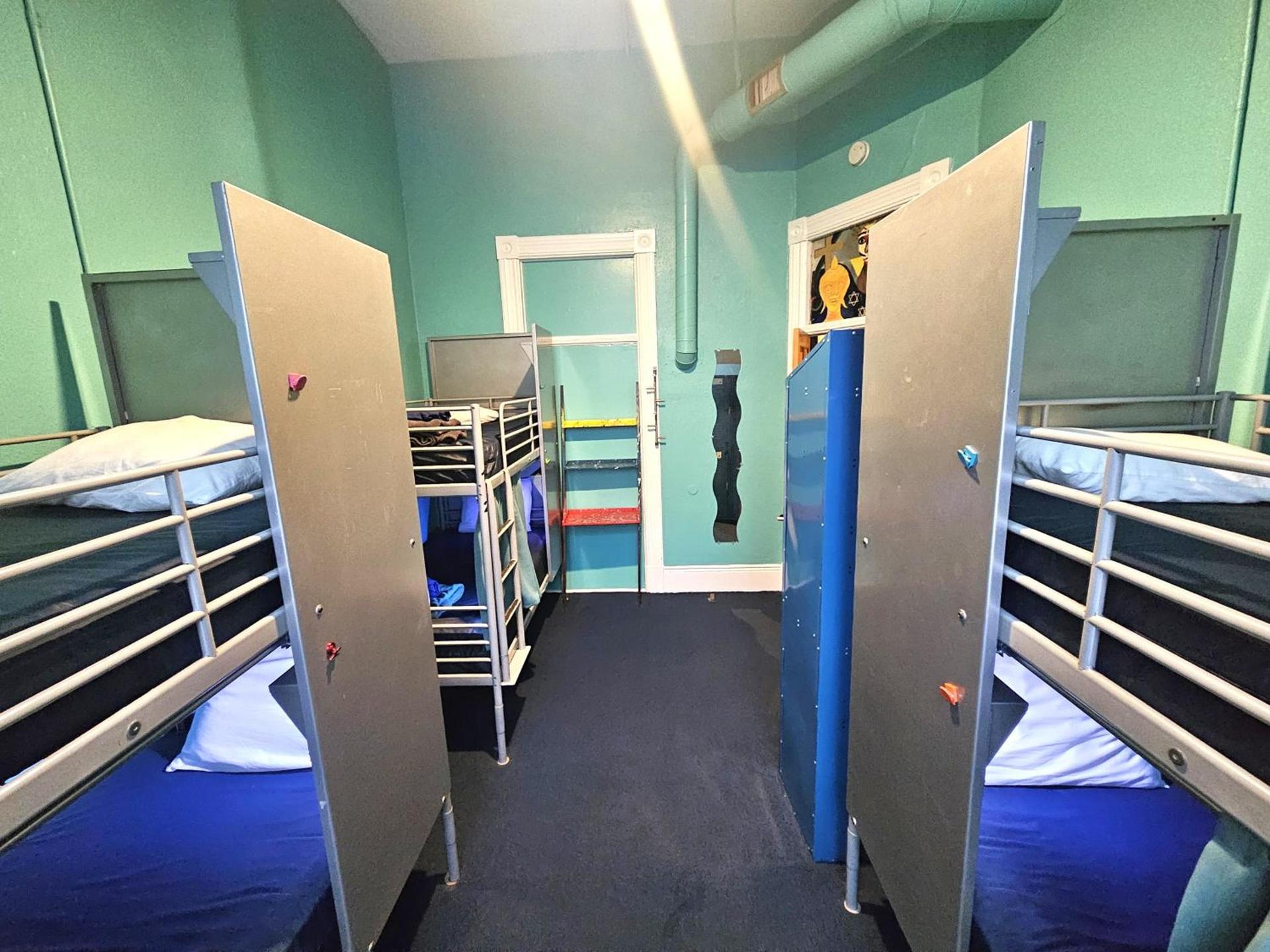 Gaslamp Hostel photo 42