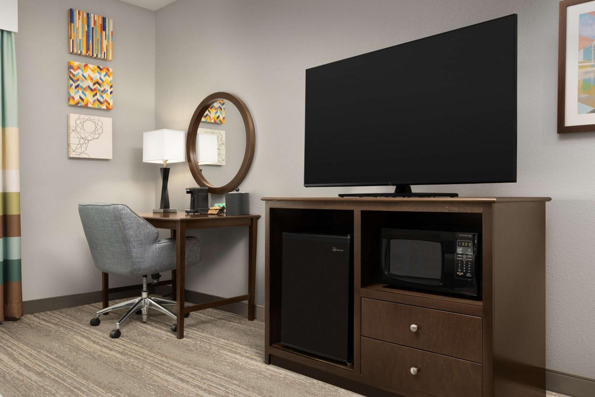 Hampton Inn & Suites Huntsville Research Park Area photo 17