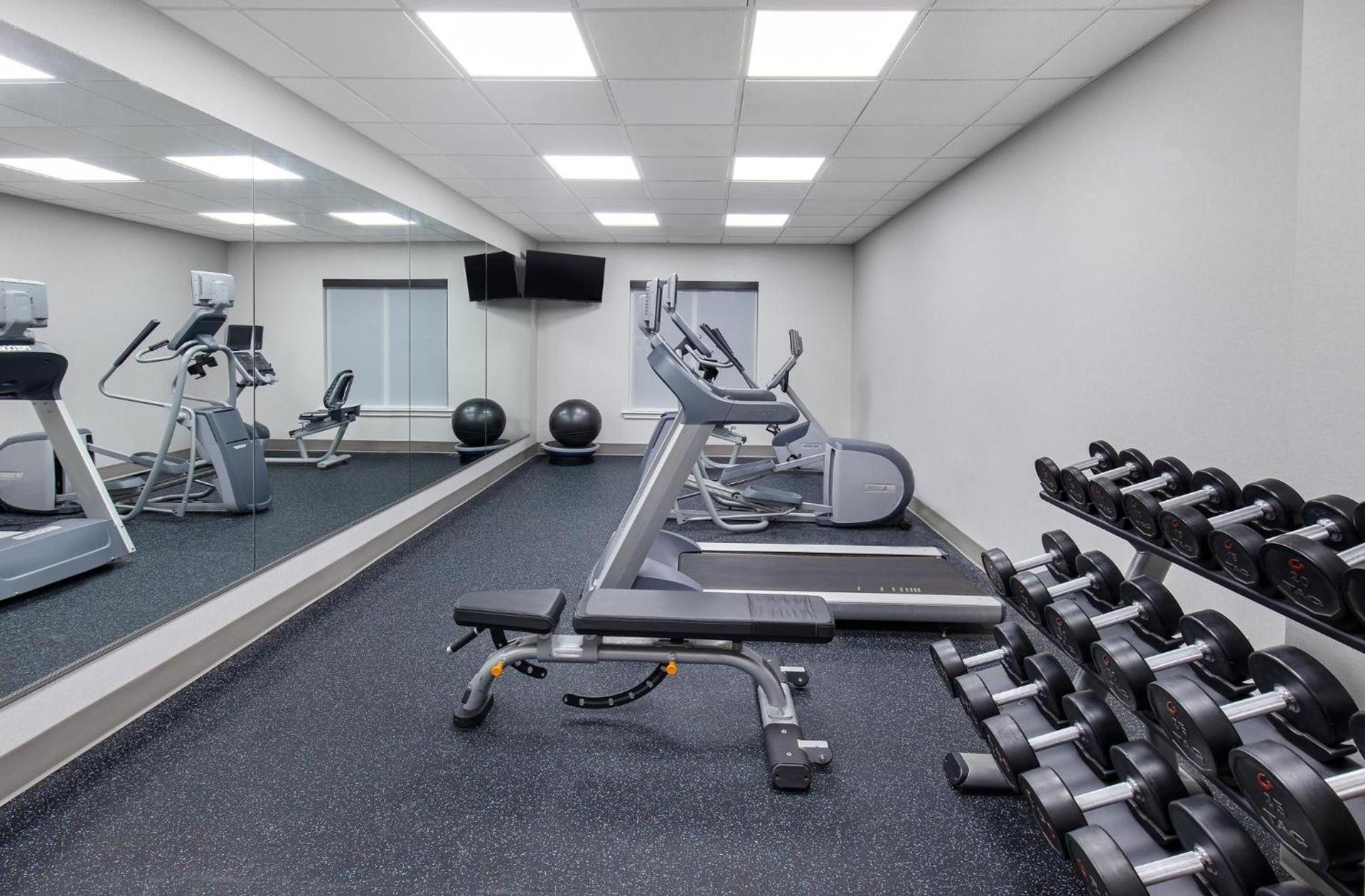 Holiday Inn Express Hotel & Suites Ooltewah Springs - Chattanooga by IHG photo 35