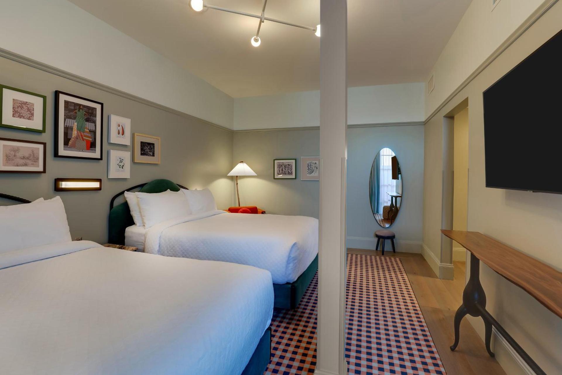 Trilogy Hotel Montgomery, Autograph Collection photo 3