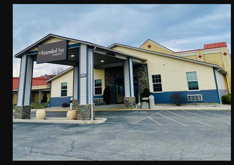 Super 8 by Wyndham Fort Wayne photo 22
