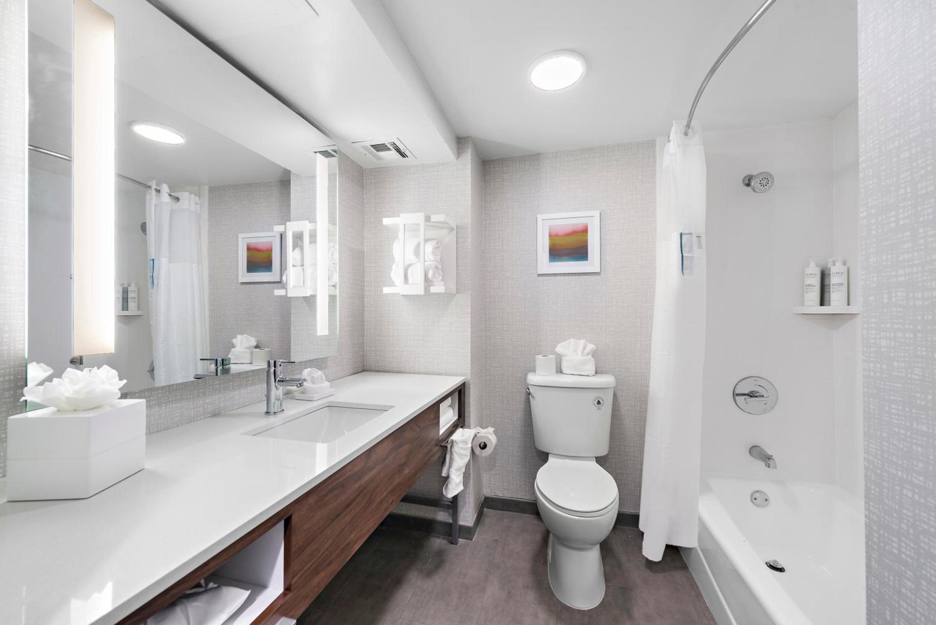 Hampton Inn by Hilton Los Angeles Airport LAX photo 42