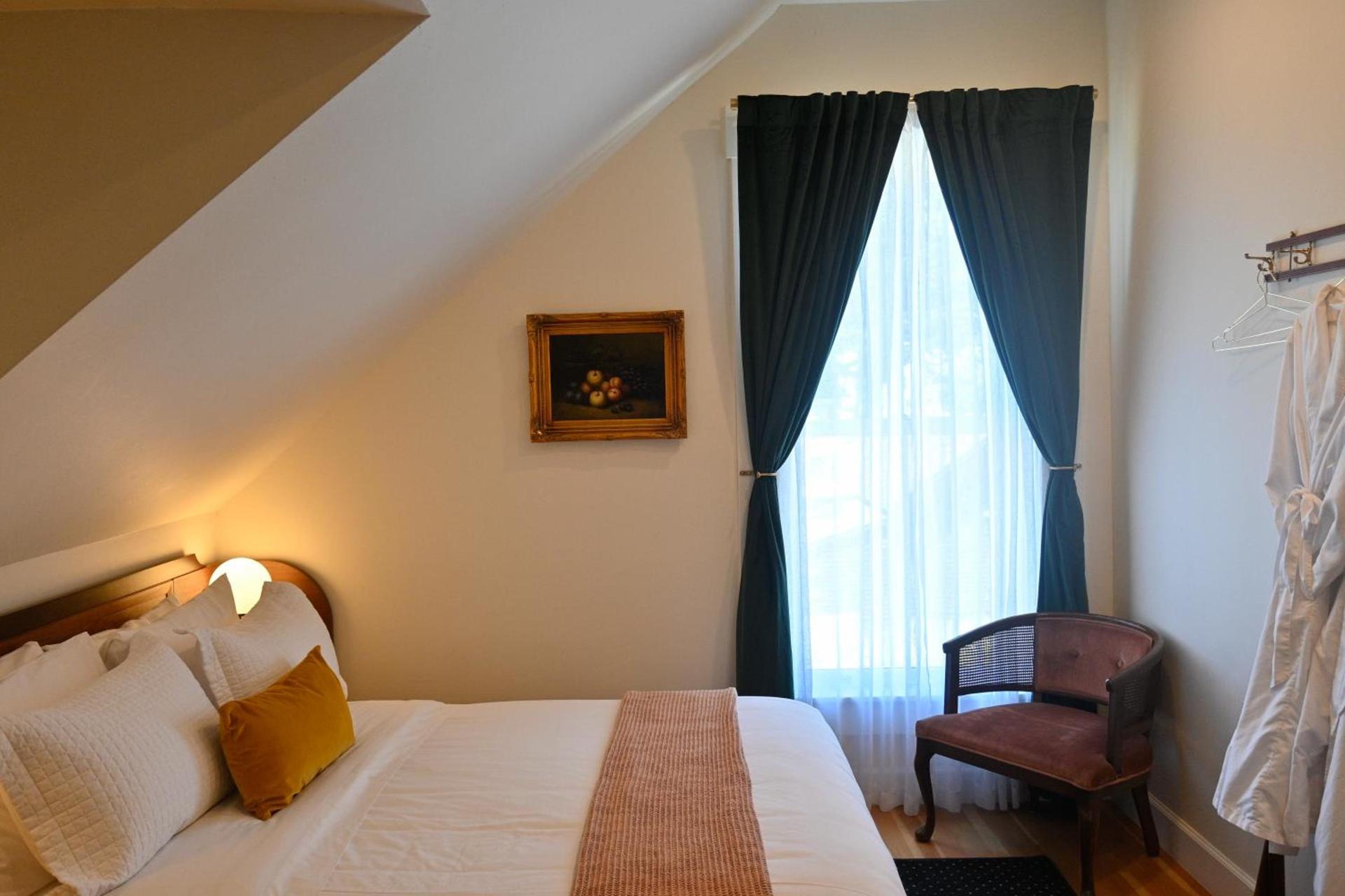 Nicholson House at Beaujolais photo 14
