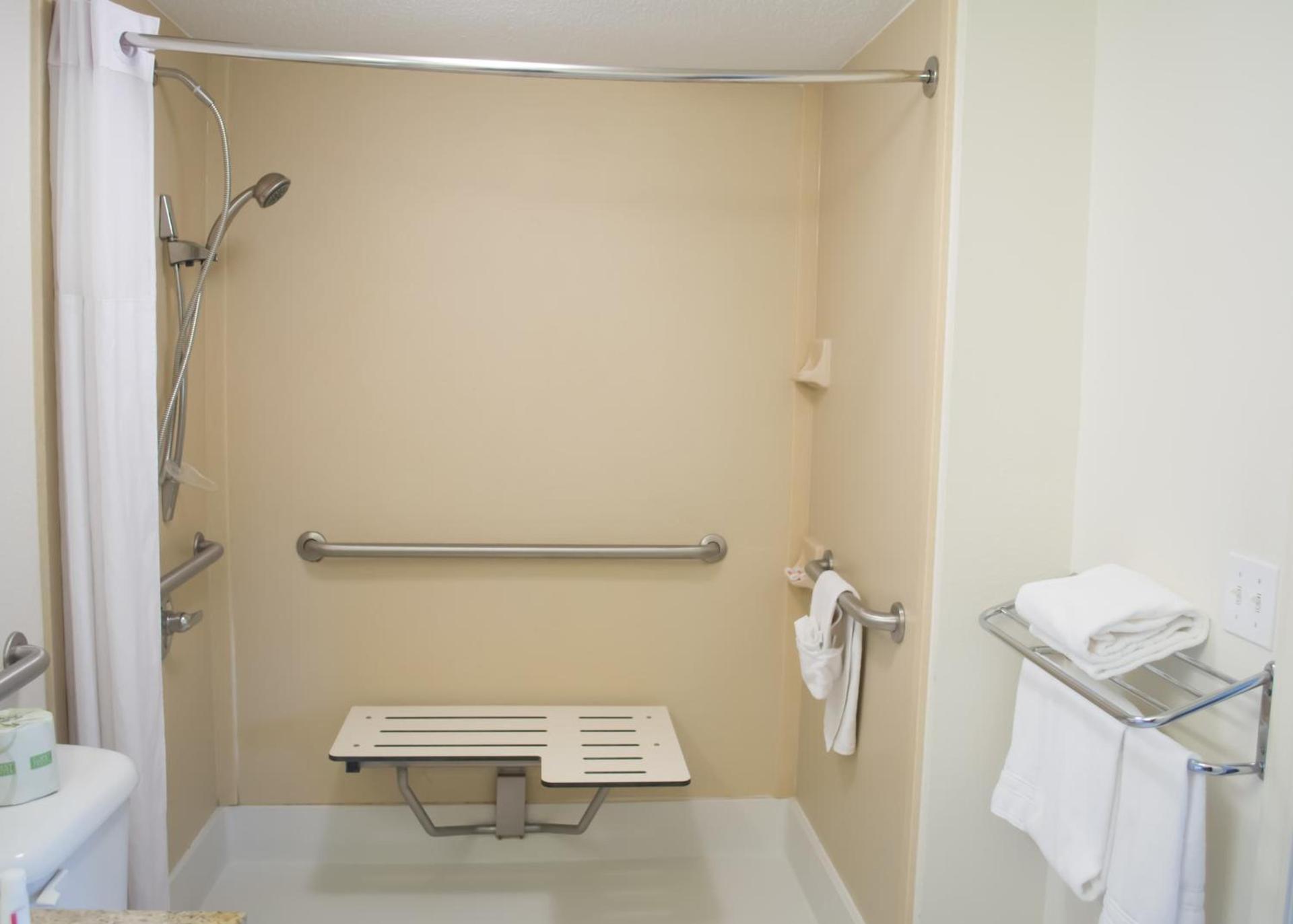 Rodeway Inn Owensboro South photo 13