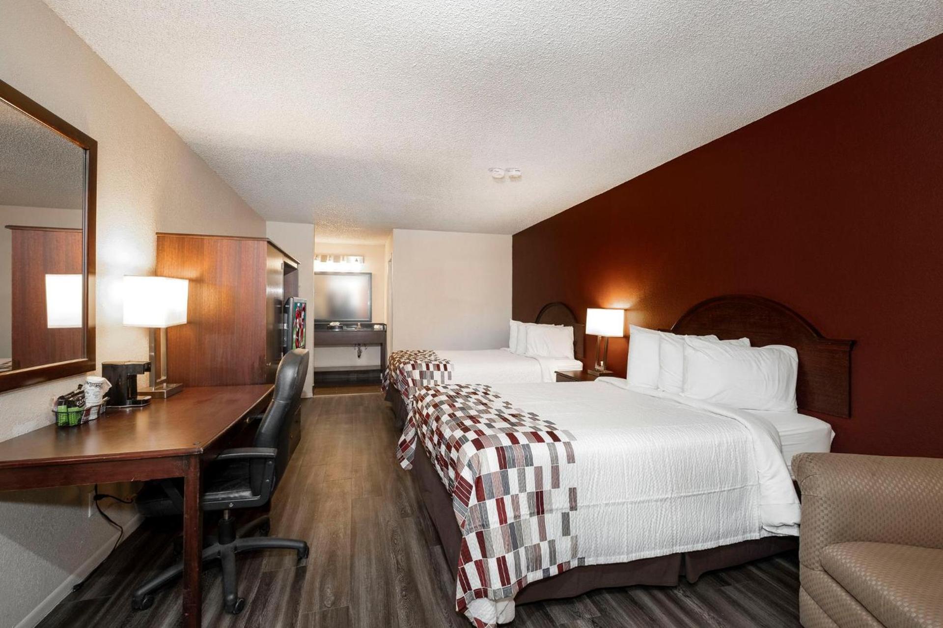 Econo Lodge Childress photo 26