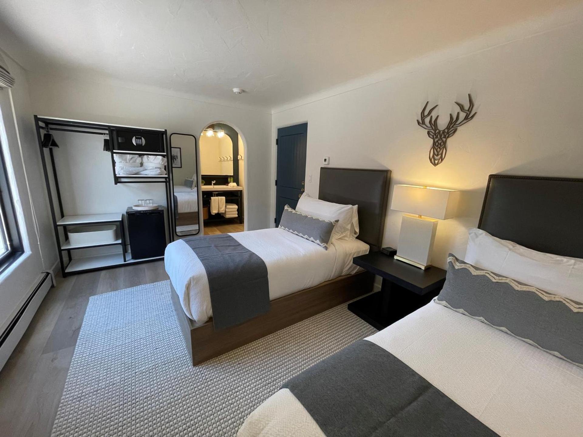 Eagle River Inn photo 27