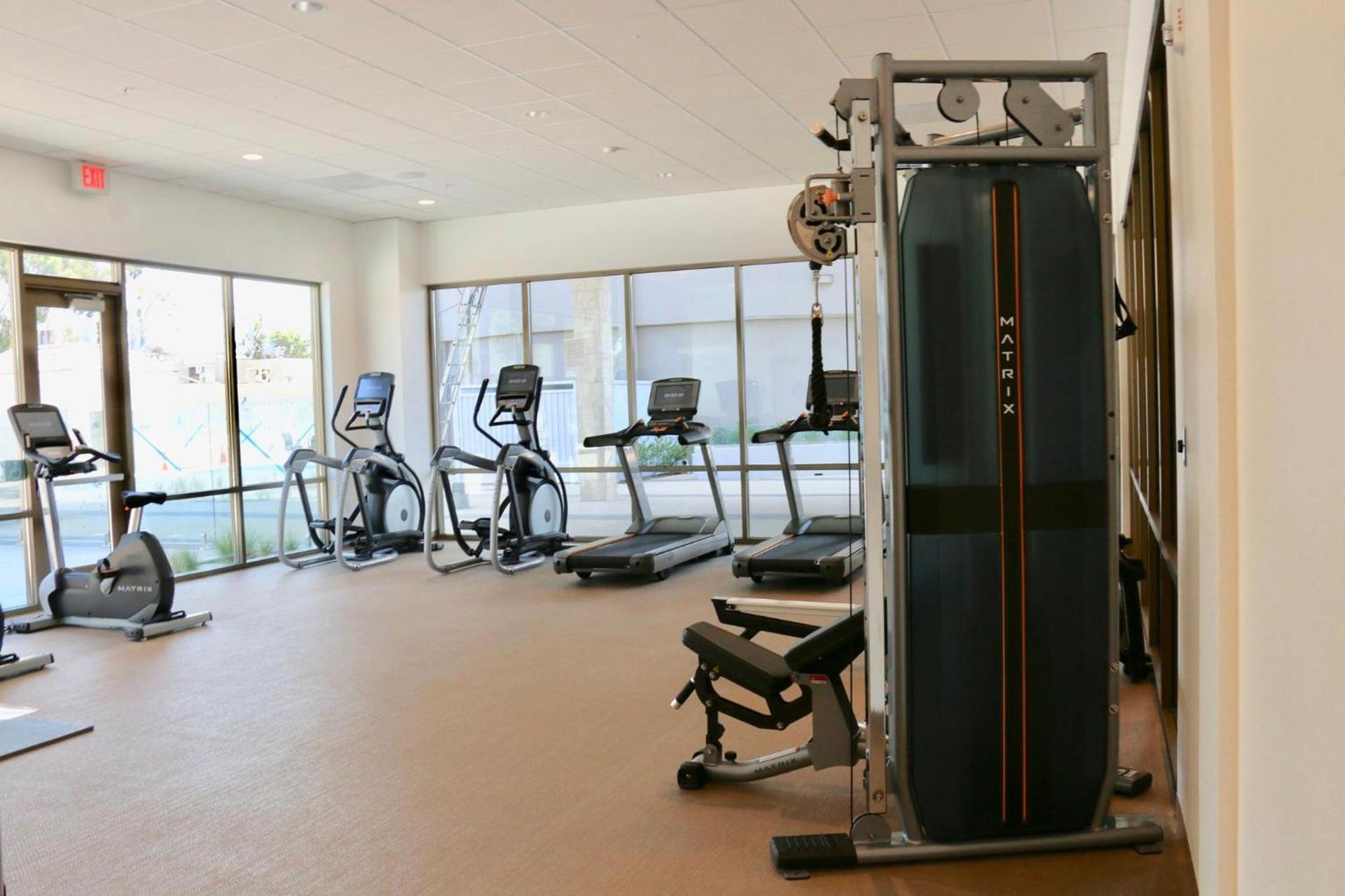 Staybridge Suites - Long Beach Airport by IHG photo 4