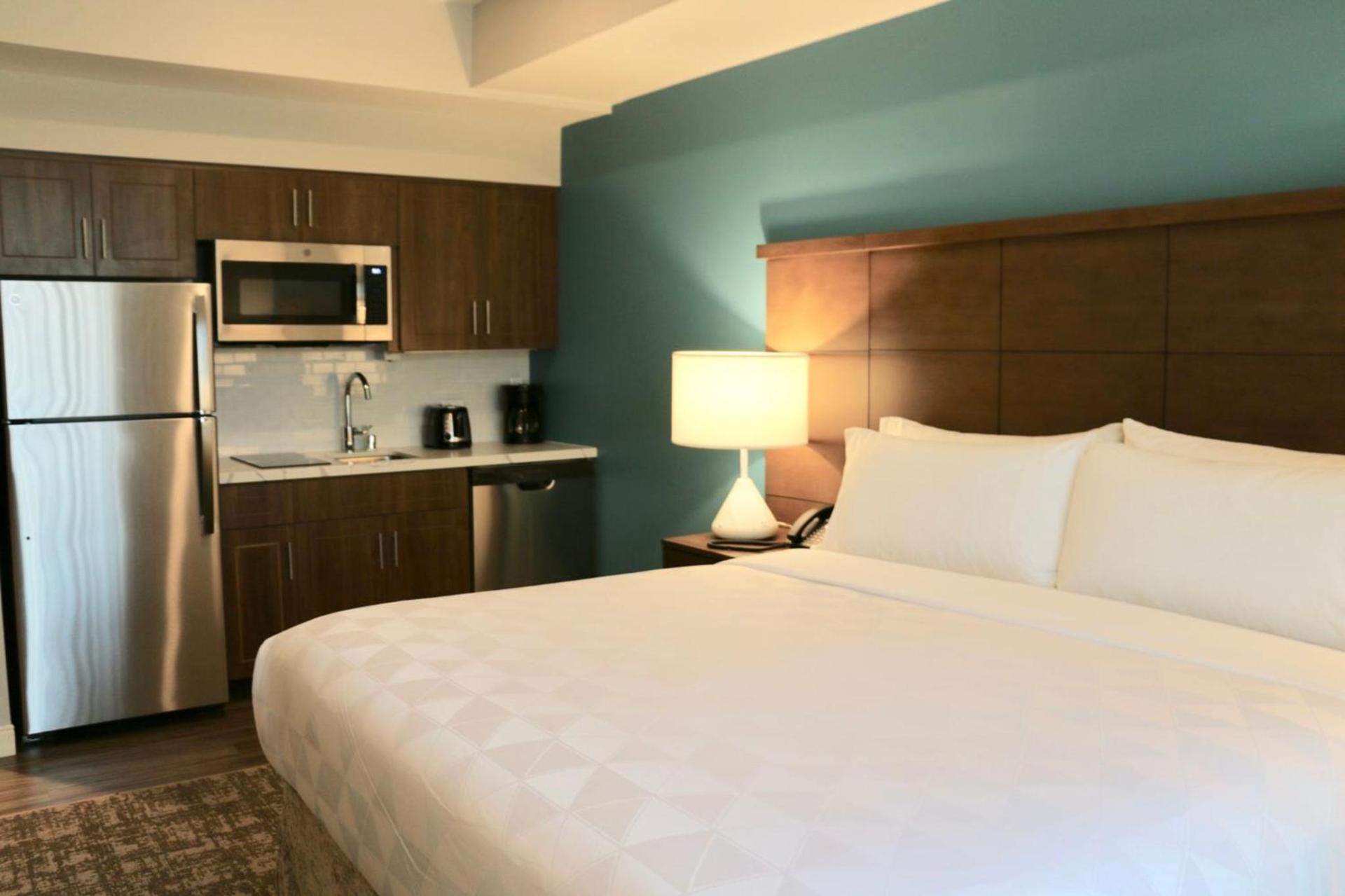 Staybridge Suites - Long Beach Airport by IHG photo 16