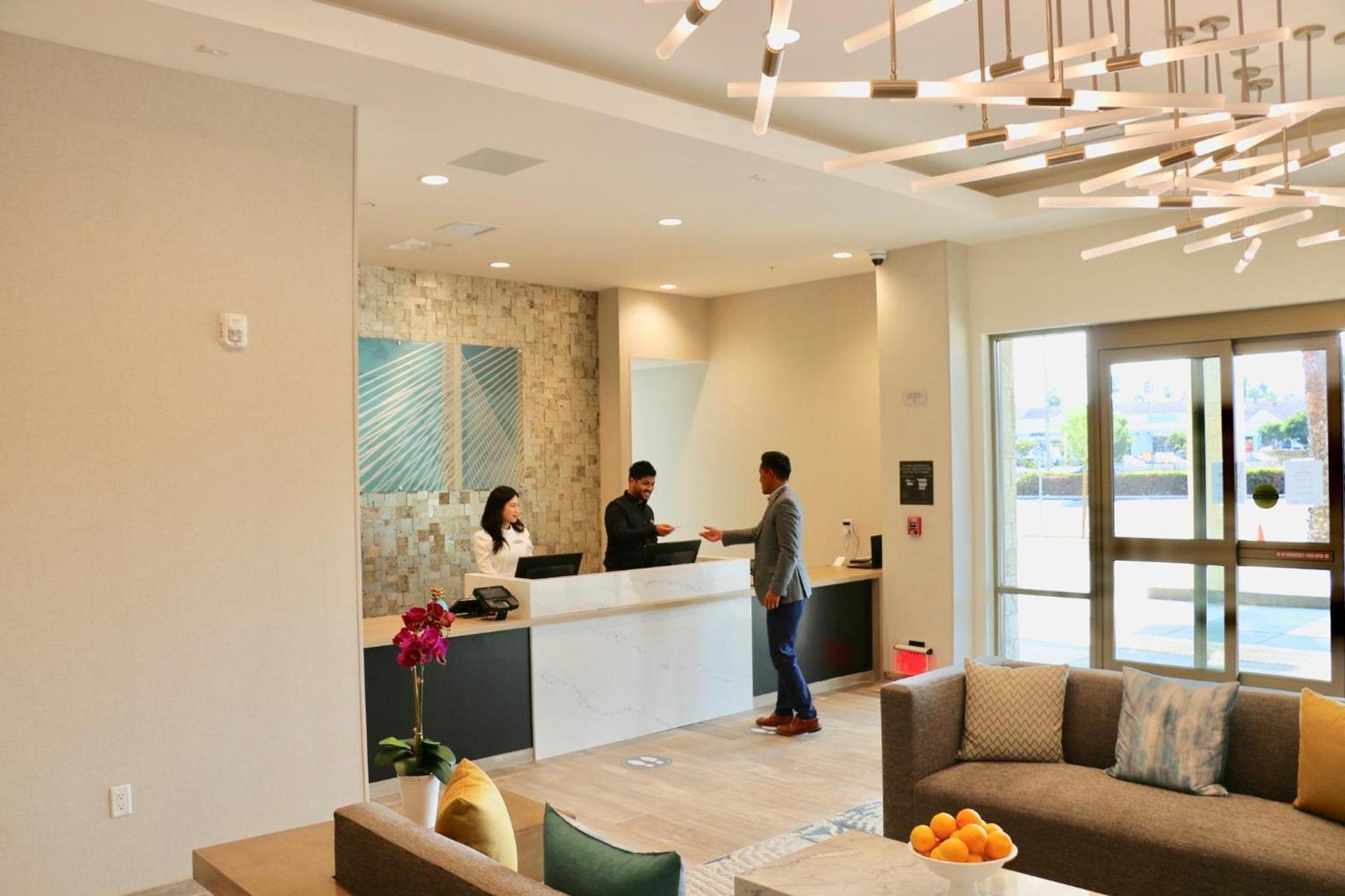 Staybridge Suites - Long Beach Airport by IHG photo 5