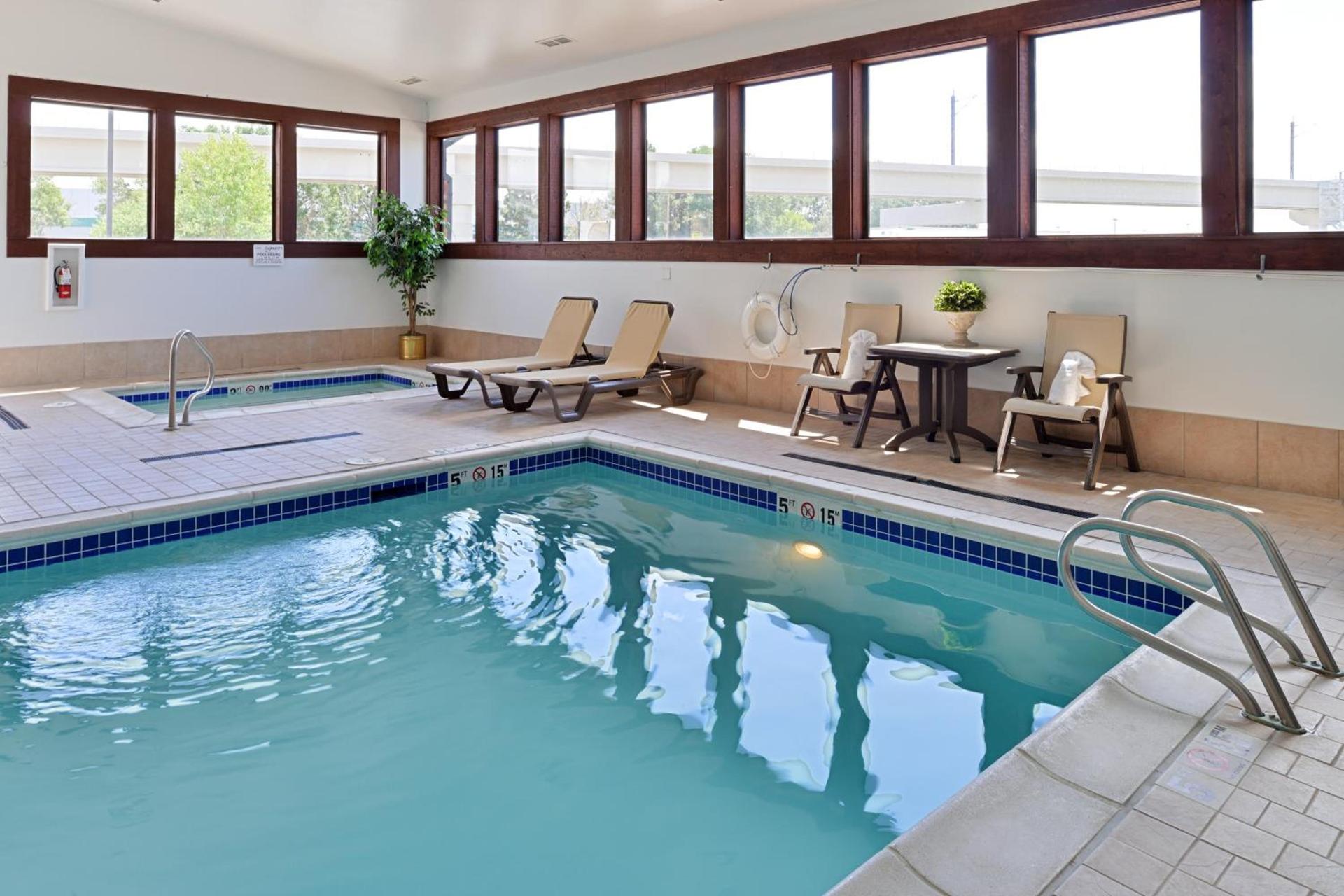 SYLO Hotel Denver Airport, a Ramada by Wyndham photo 5