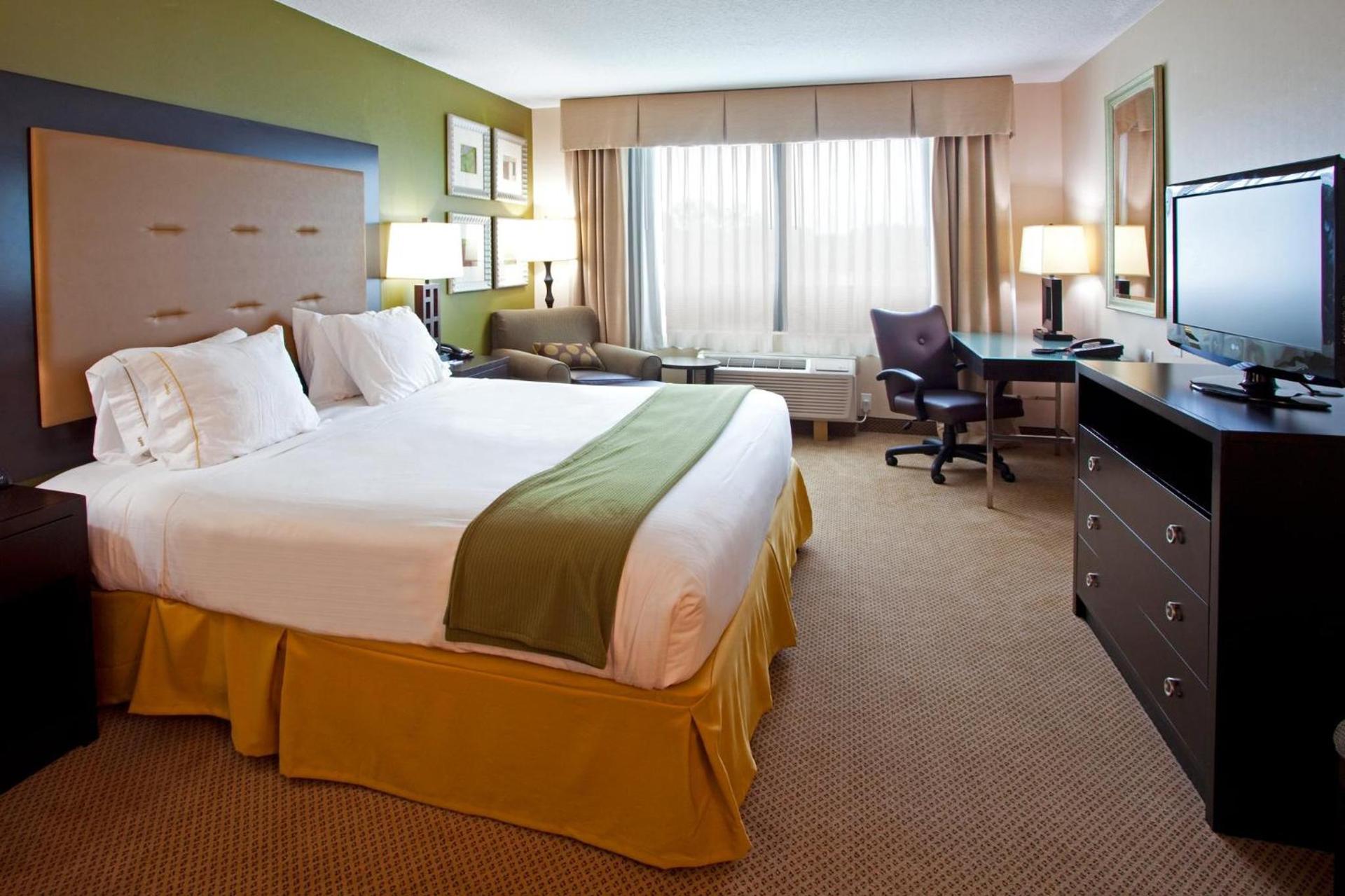 Holiday Inn Express & Suites Jacksonville - Atlantic Beach by IHG photo 34