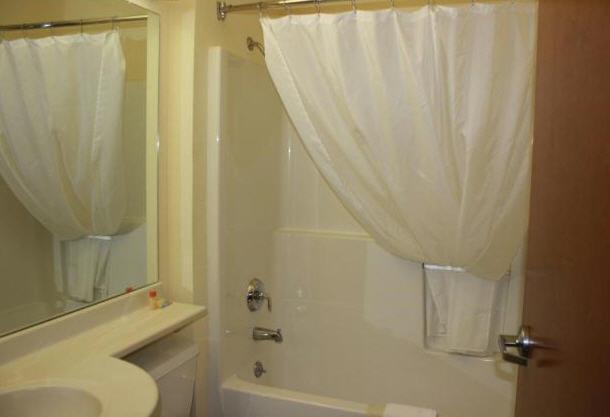 Rincon Inn and Suites photo 13