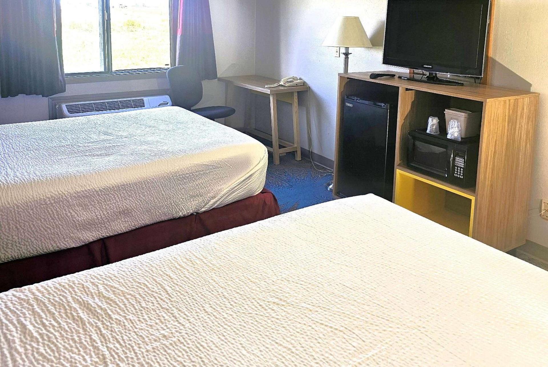 Days Inn by Wyndham North Sioux City photo 16