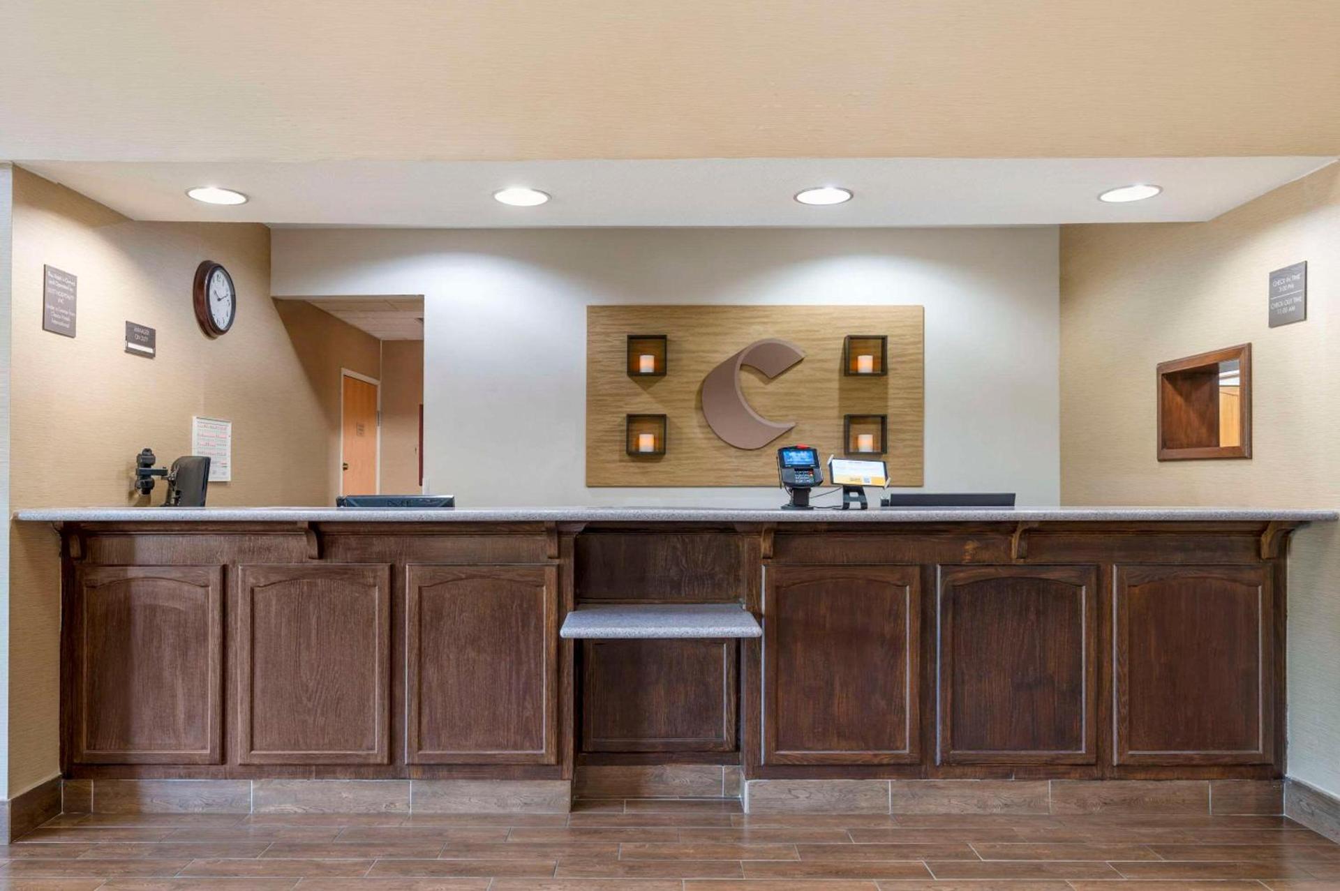 Comfort Inn Fremont photo 5