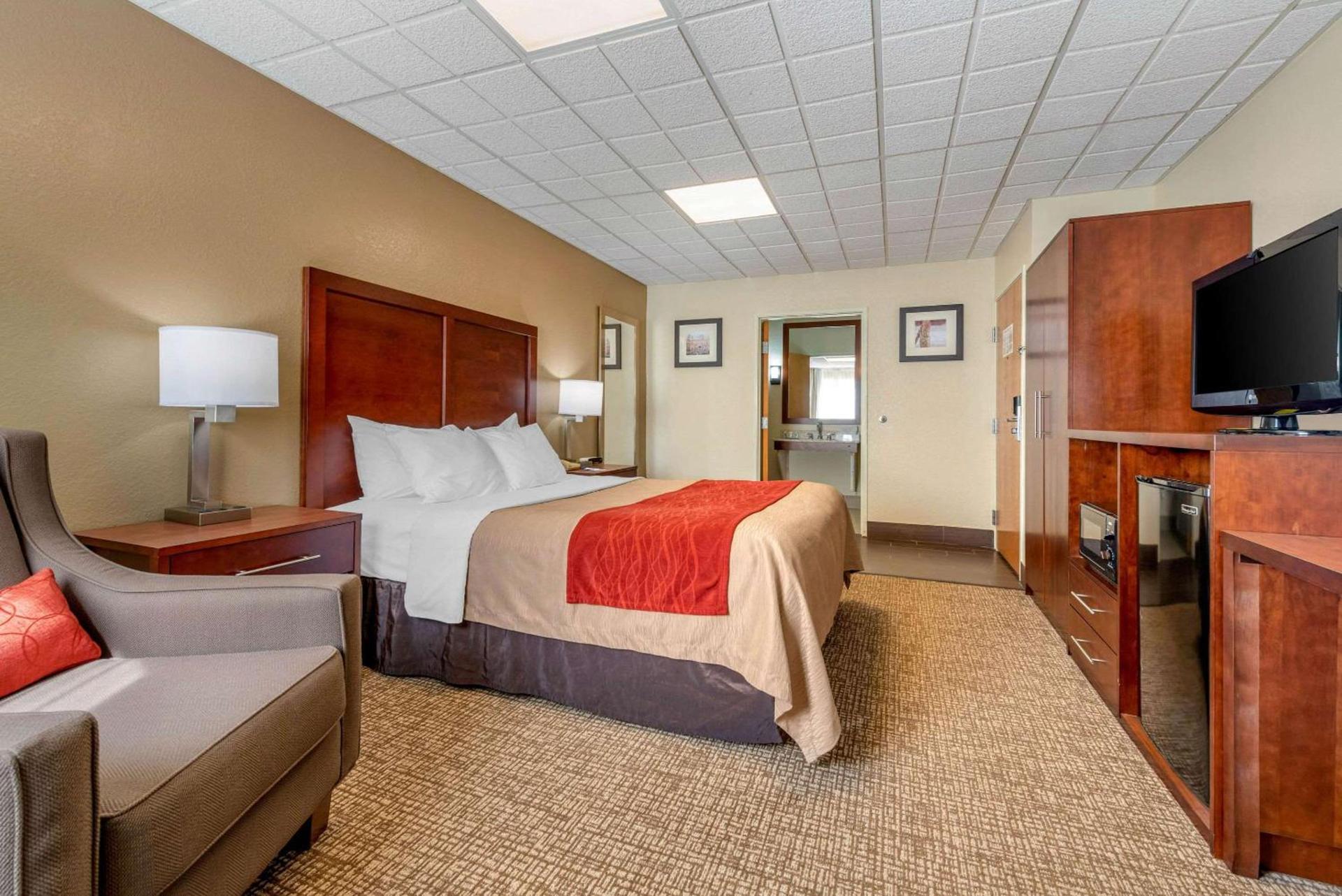 Comfort Inn Fremont photo 18