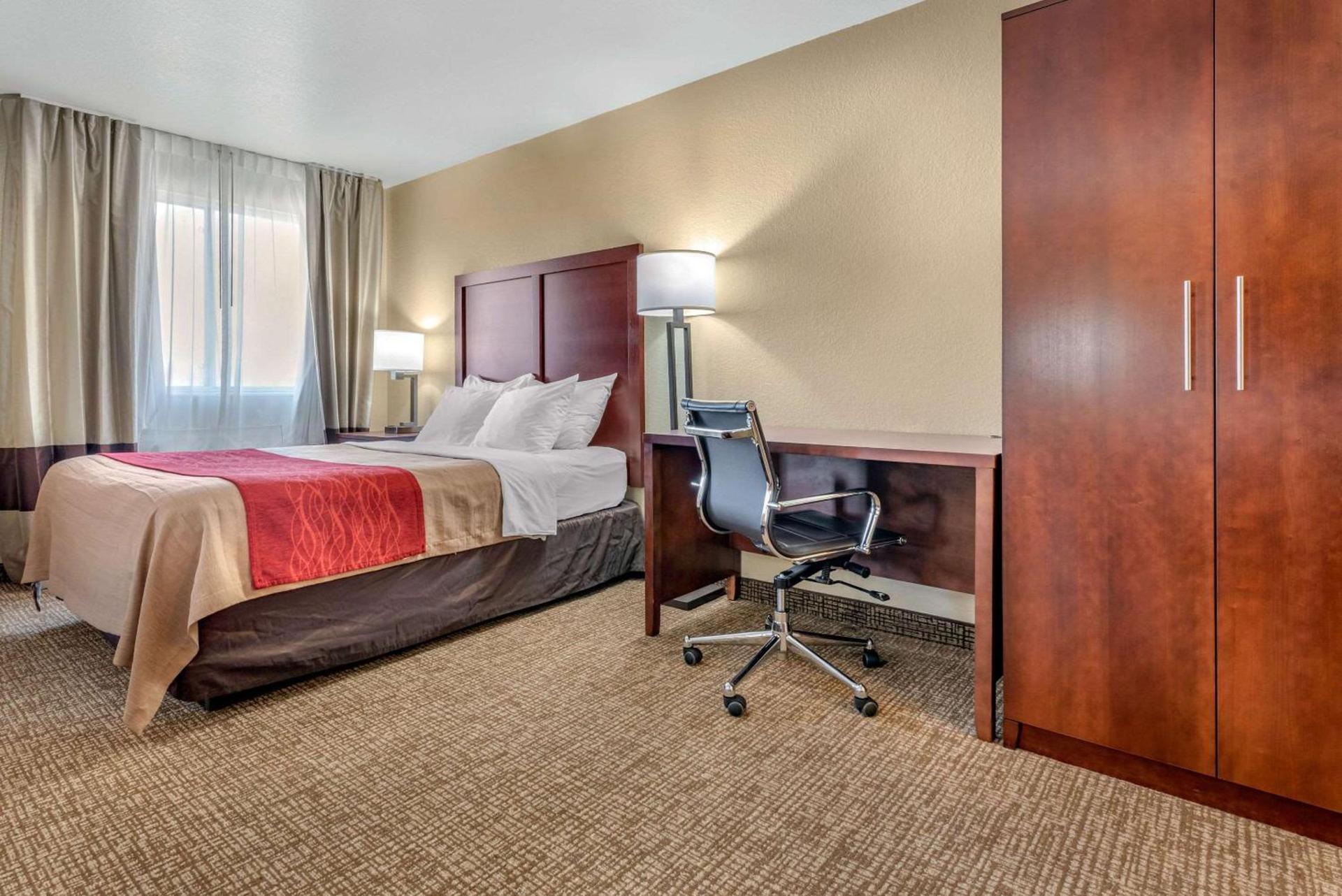 Comfort Inn Fremont photo 26