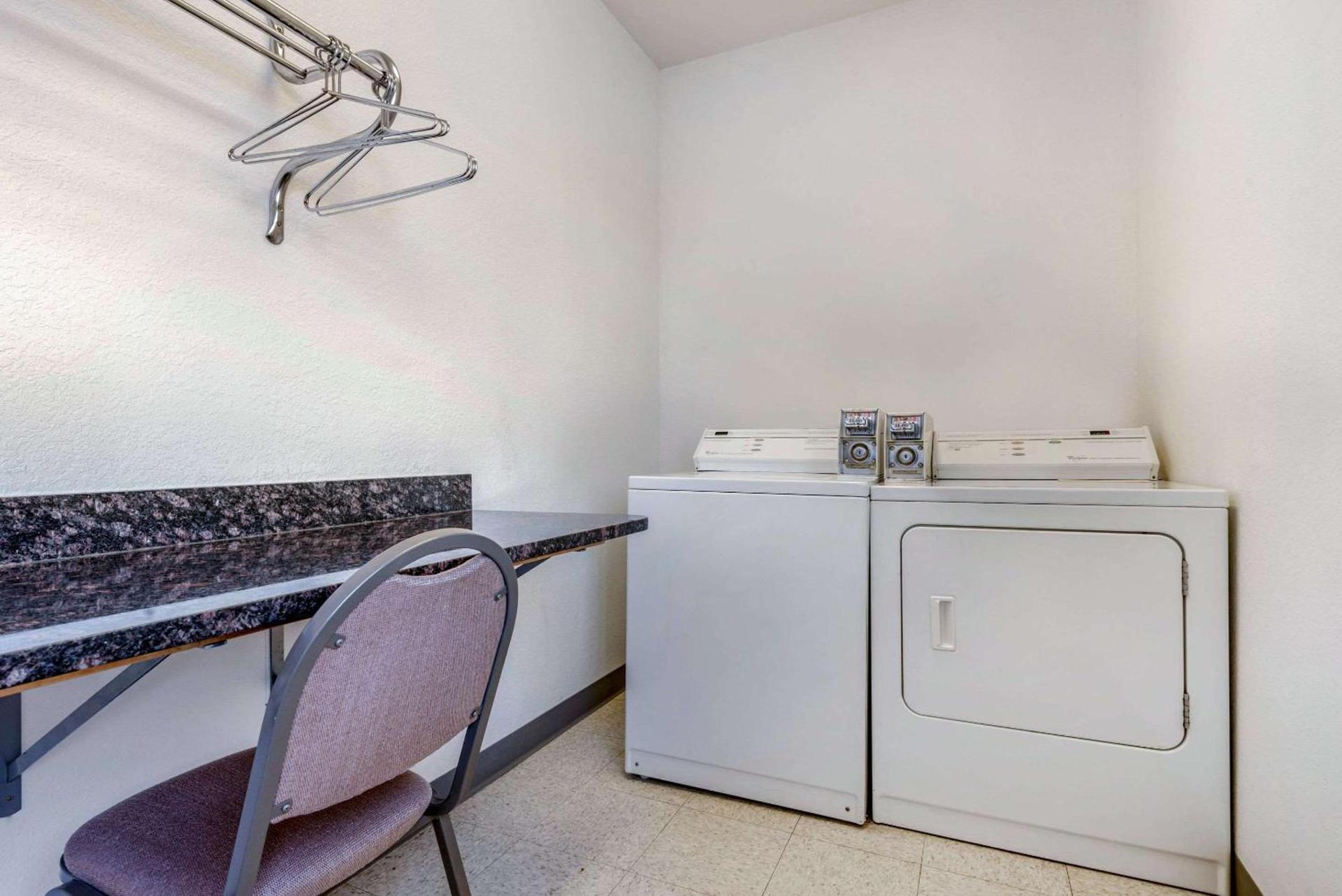 Comfort Inn Fremont photo 37