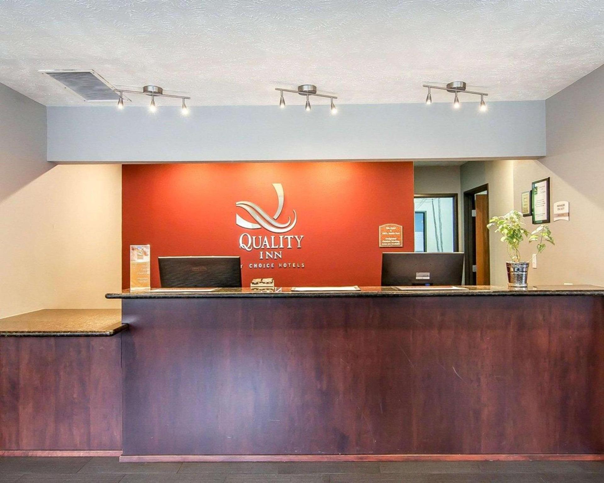 Quality Inn Downtown Convention Center photo 3