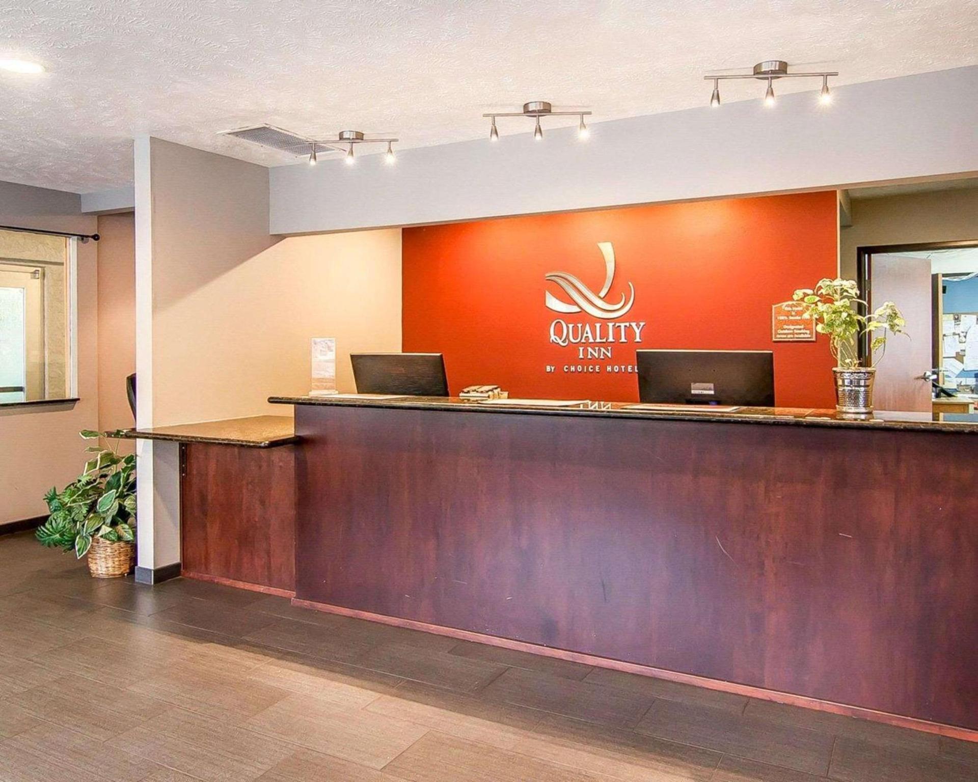 Quality Inn Downtown Convention Center photo 5