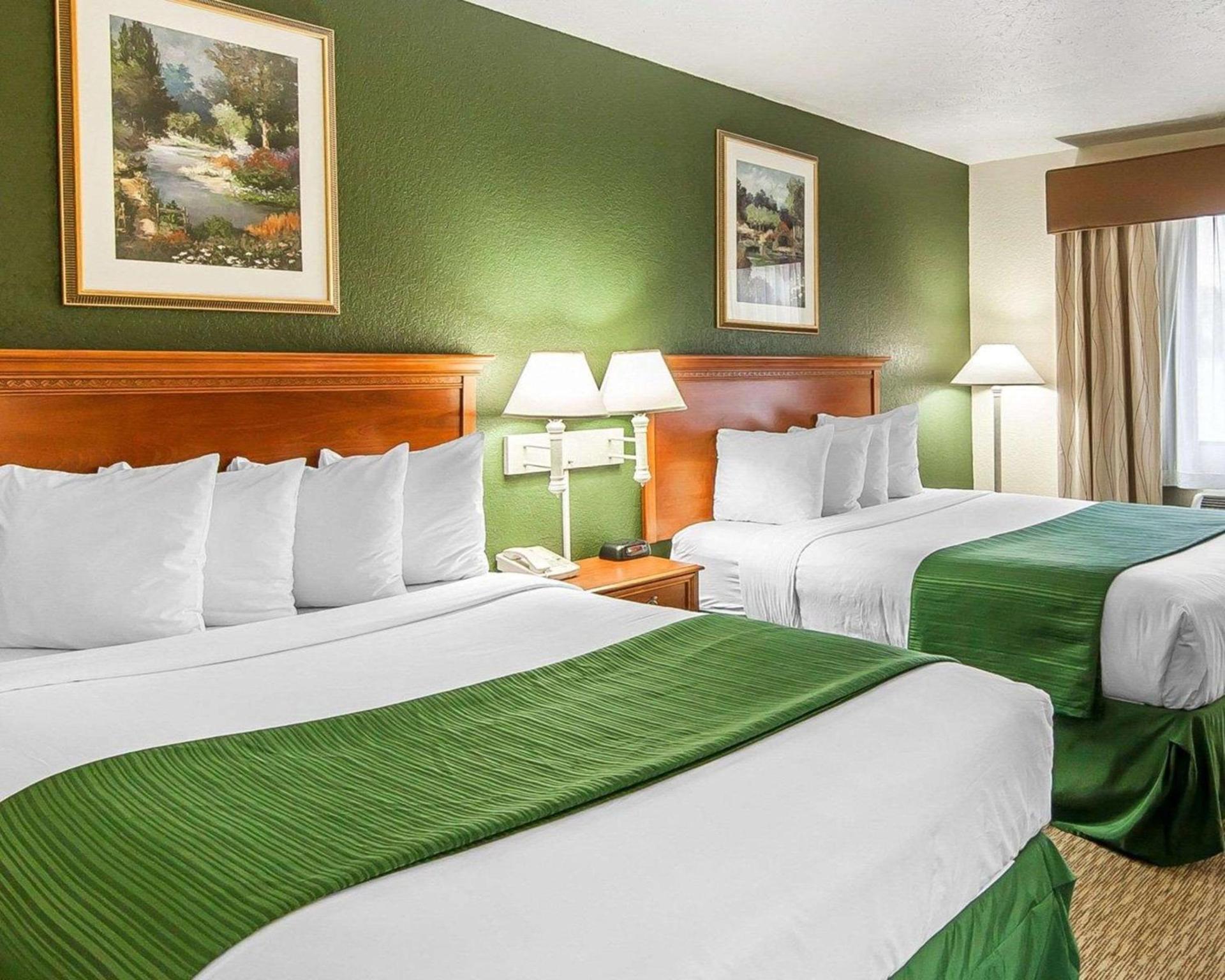 Quality Inn Downtown Convention Center photo 9
