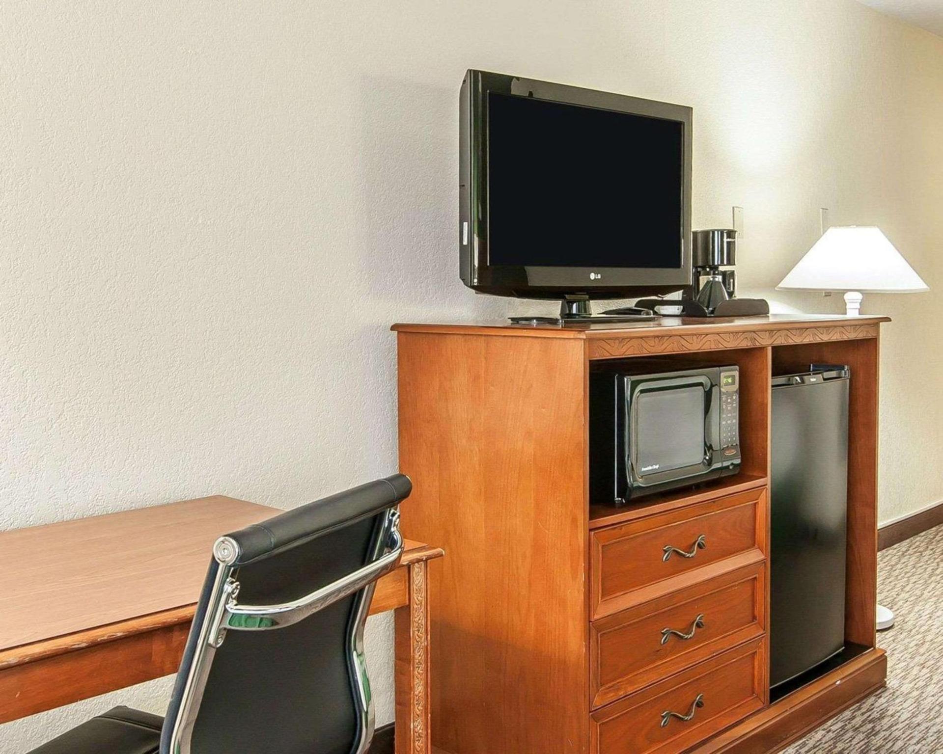 Quality Inn Downtown Convention Center photo 11