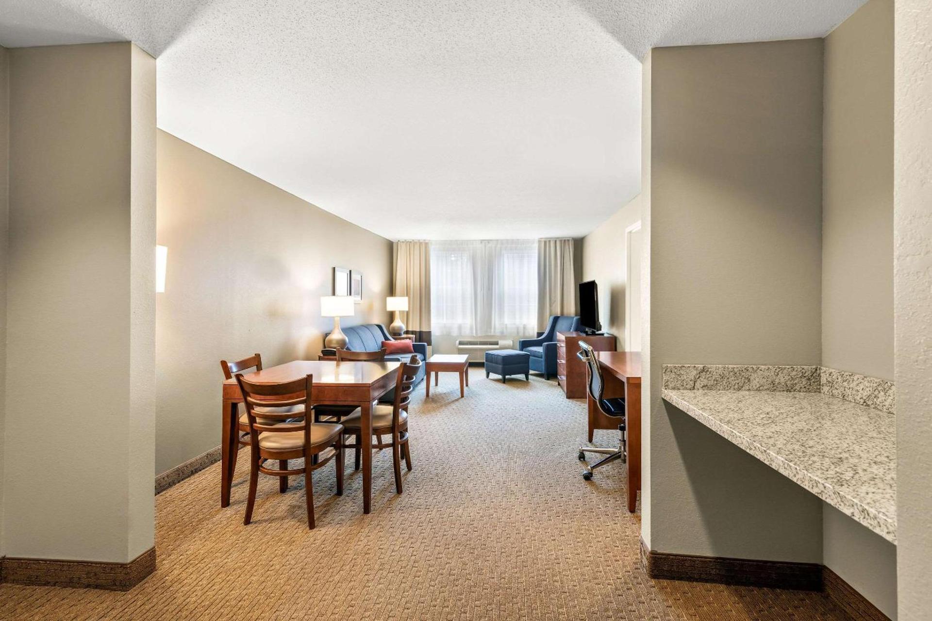 Comfort Inn & Suites North Conway photo 17