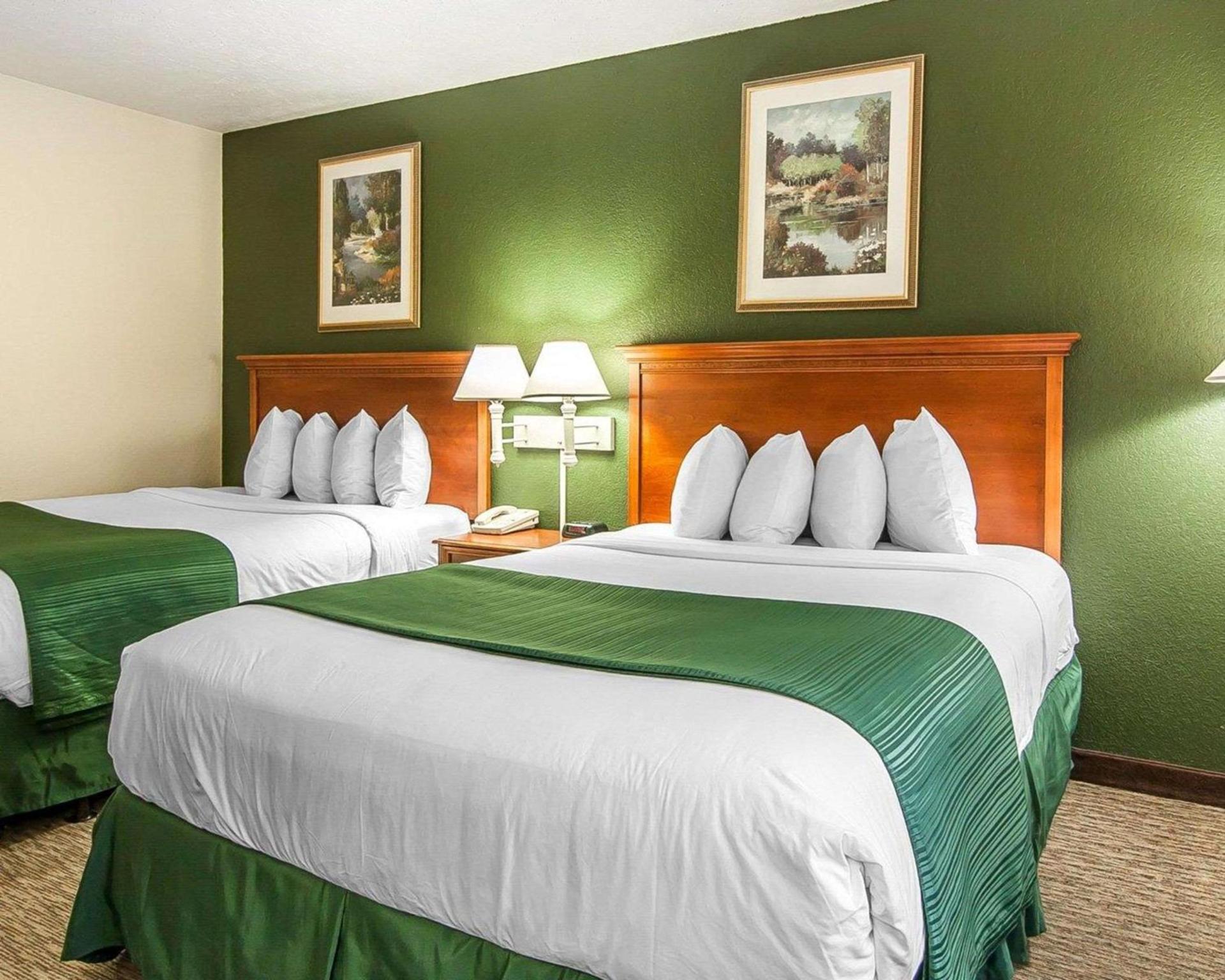 Quality Inn Downtown Convention Center photo 18