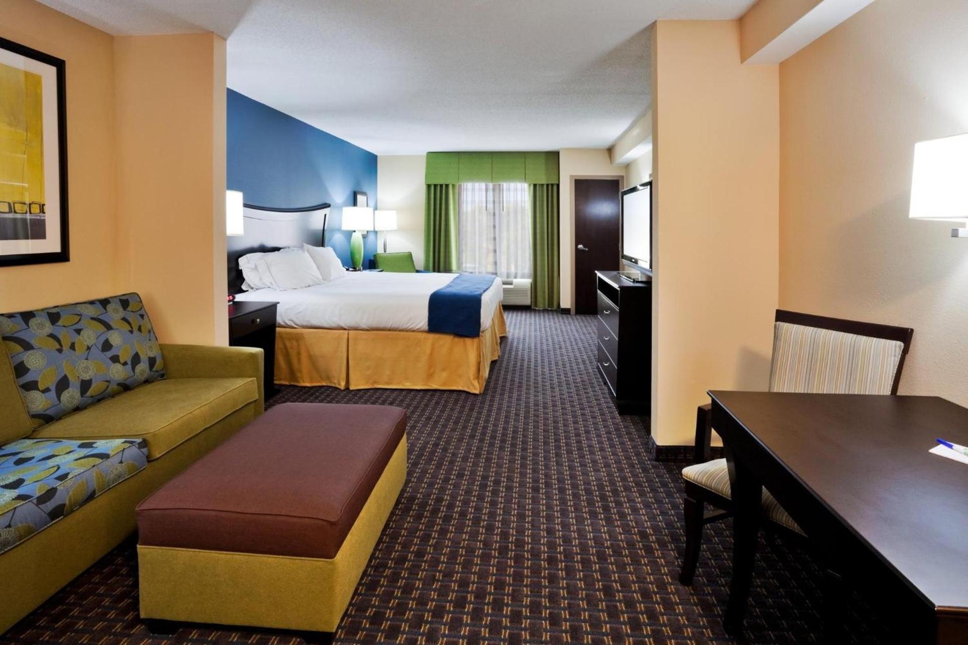 Holiday Inn Express Hotel & Suites Largo-Clearwater by IHG photo 7