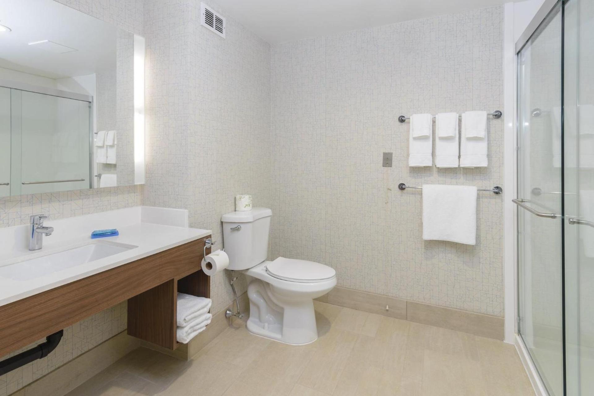 Holiday Inn Express Southington by IHG photo 34