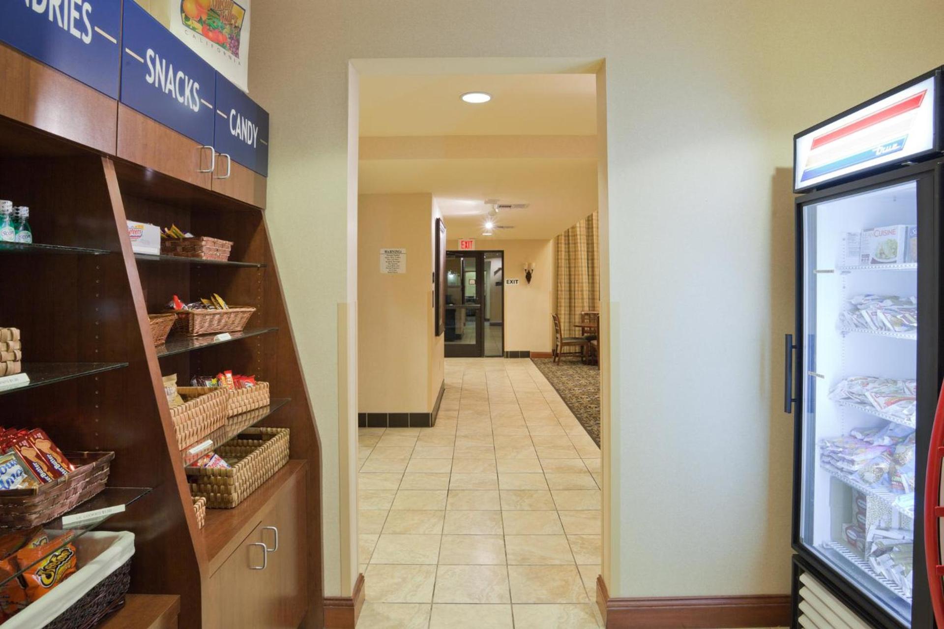 Staybridge Suites Fairfield Napa Valley Area by IHG photo 55