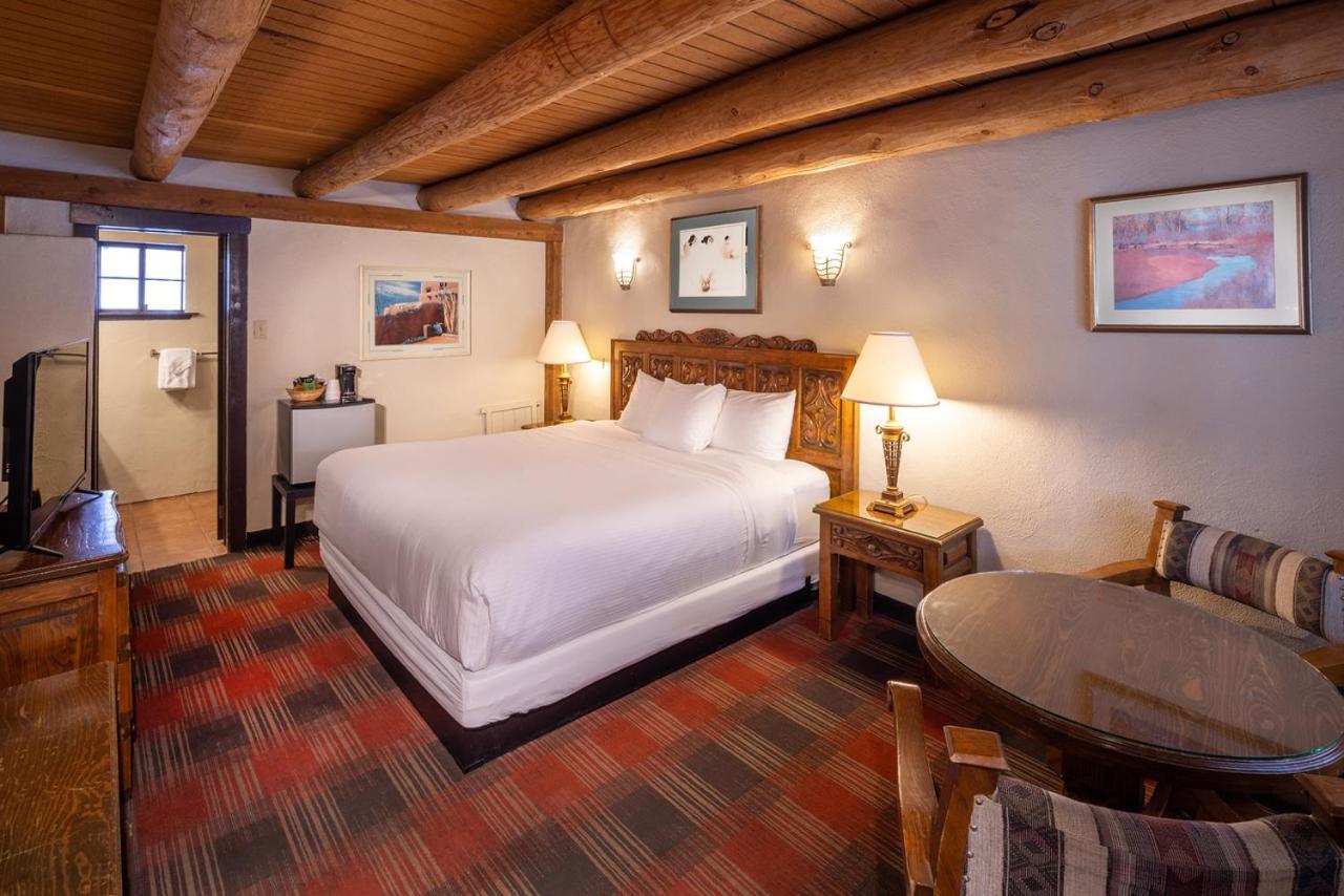 Sagebrush Inn & Suites photo 10