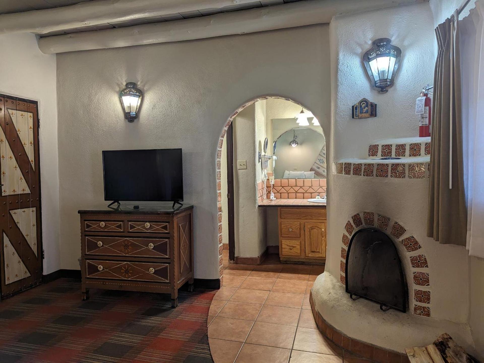 Sagebrush Inn & Suites photo 9