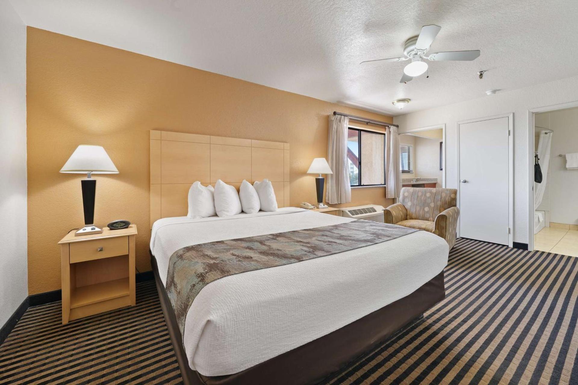 Best Western Plus Executive Inn & Suites photo 21