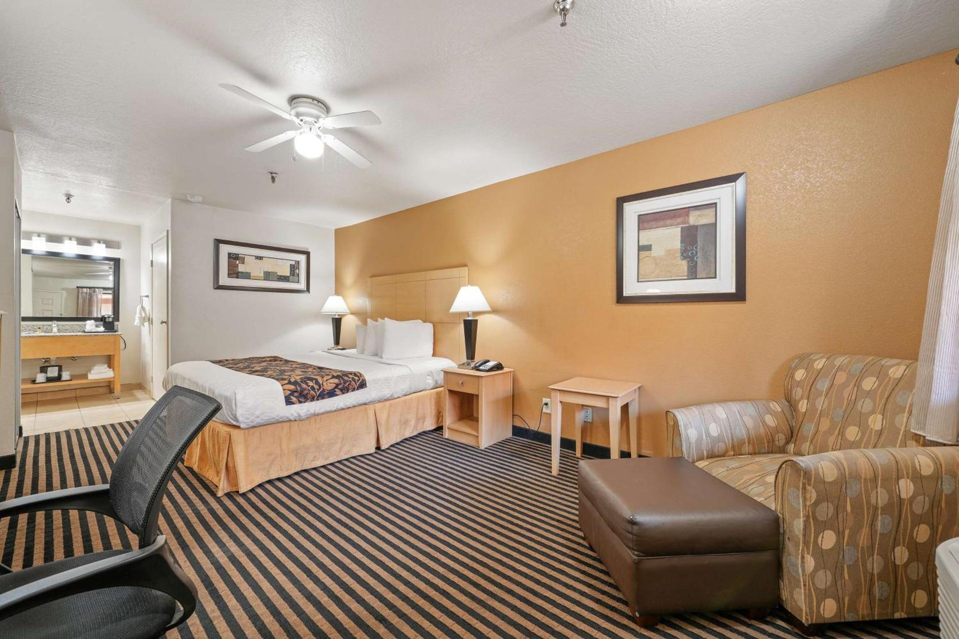 Best Western Plus Executive Inn & Suites photo 24