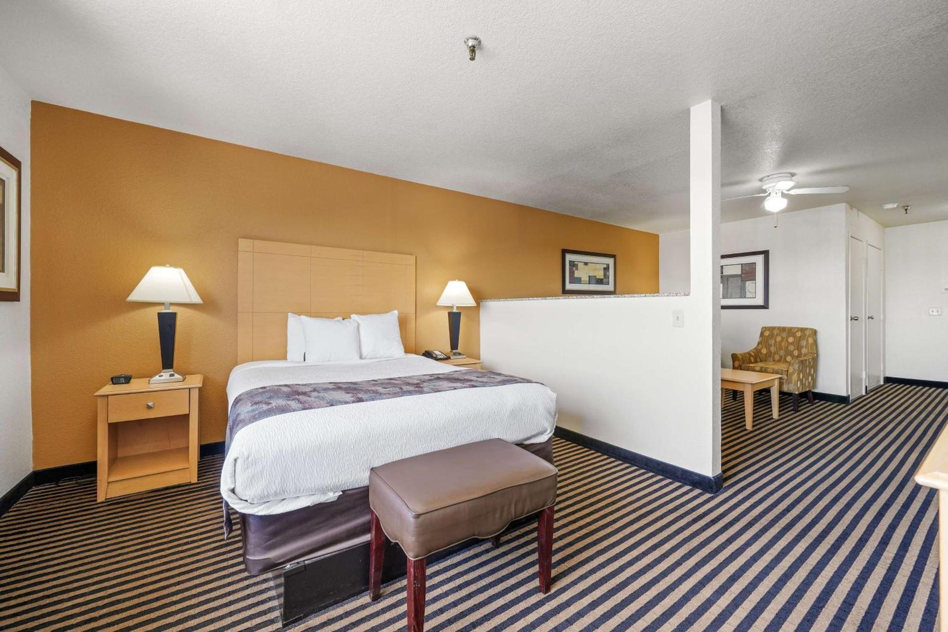 Best Western Plus Executive Inn & Suites photo 26