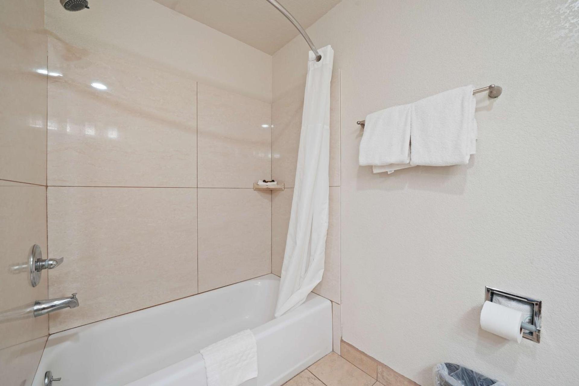 Best Western Plus Executive Inn & Suites photo 47