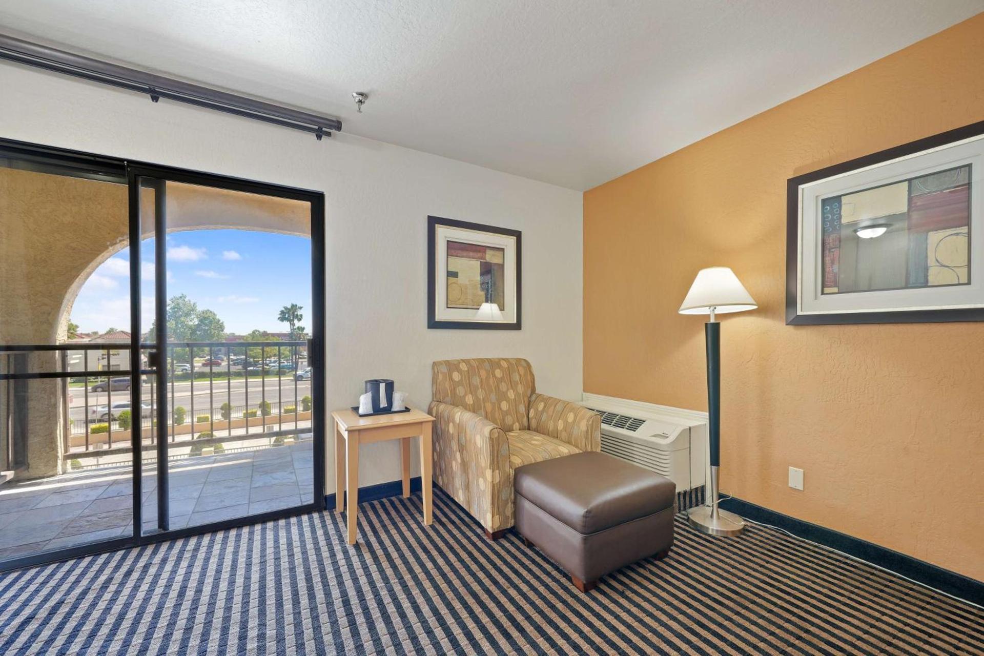 Best Western Plus Executive Inn & Suites photo 15