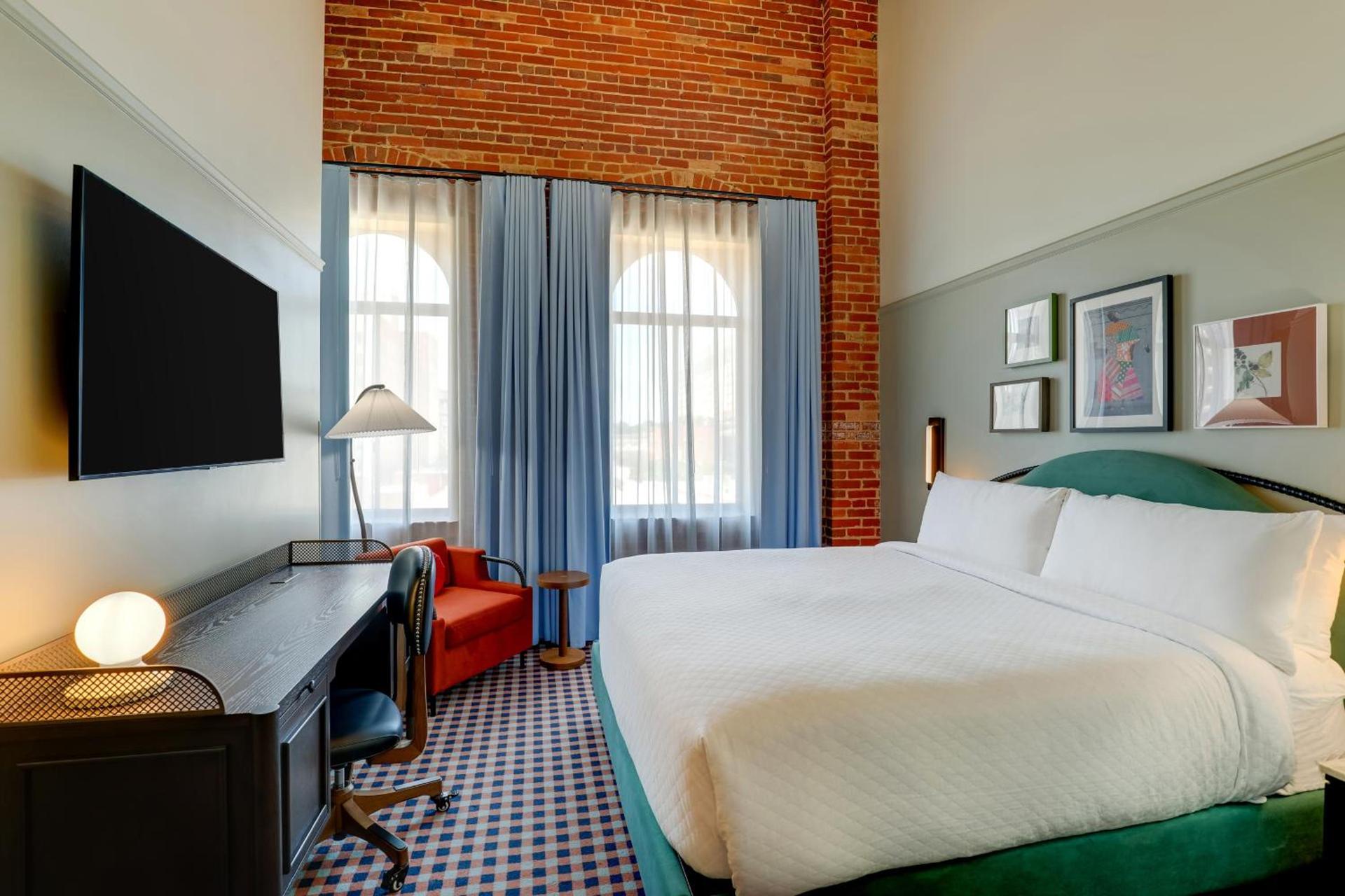 Trilogy Hotel Montgomery, Autograph Collection photo 7