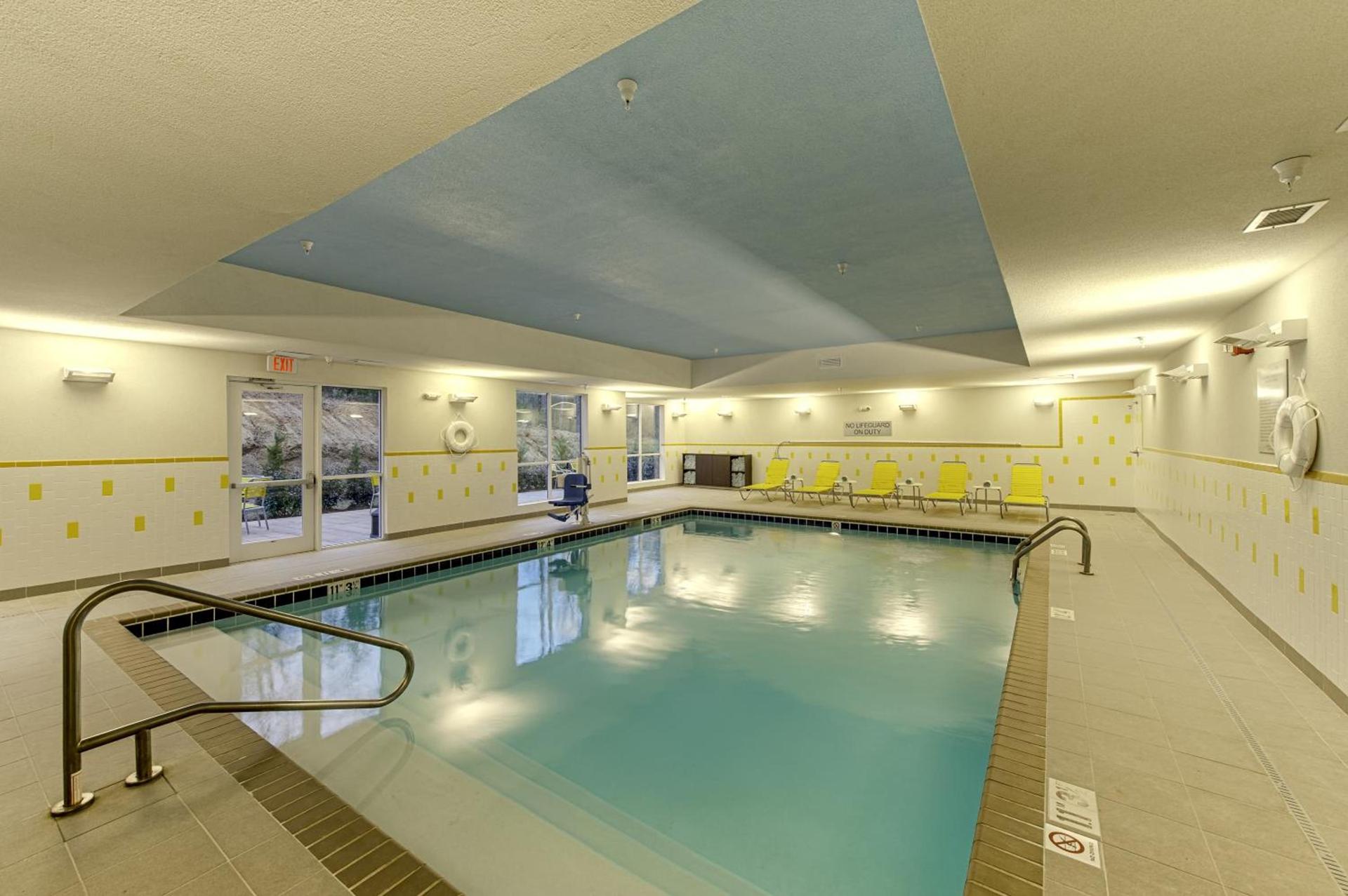 Fairfield Inn & Suites by Marriott Meridian photo 13
