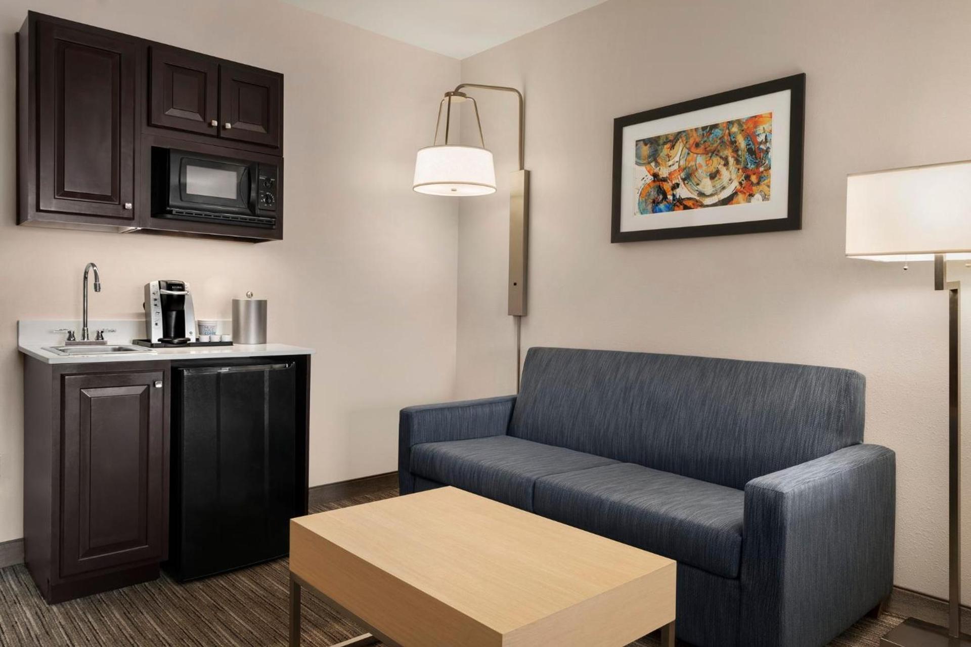 Holiday Inn Express Hotel & Suites Mount Pleasant - Charleston by IHG photo 38