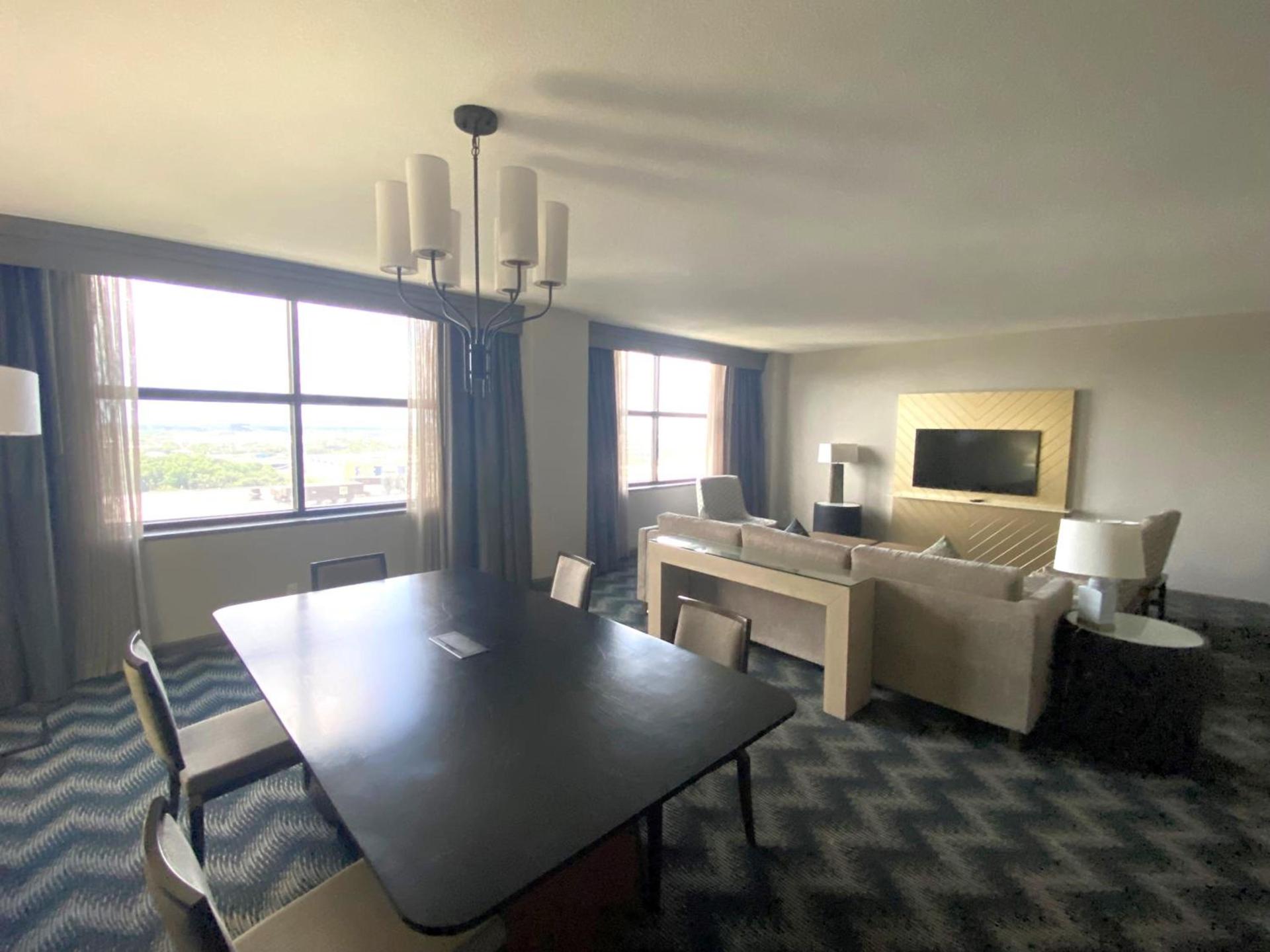 Hilton Houston North photo 40