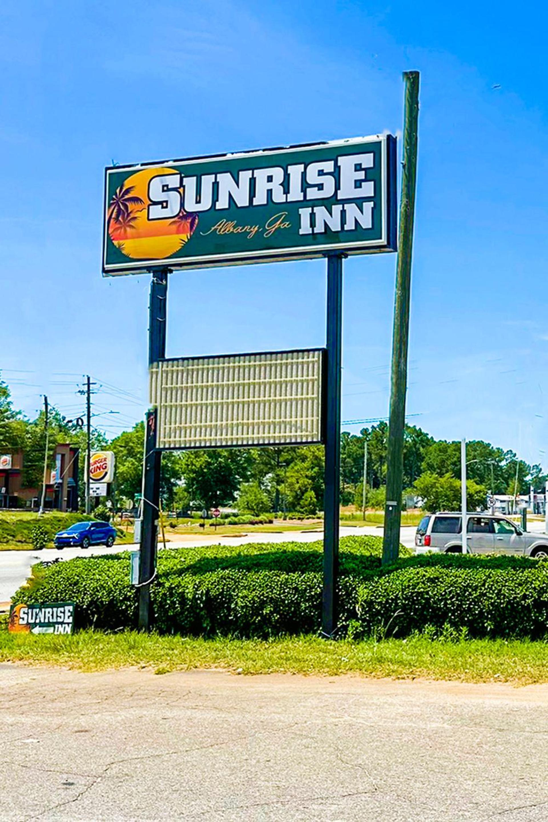 Sunrise Inn By OYO Albany photo 2